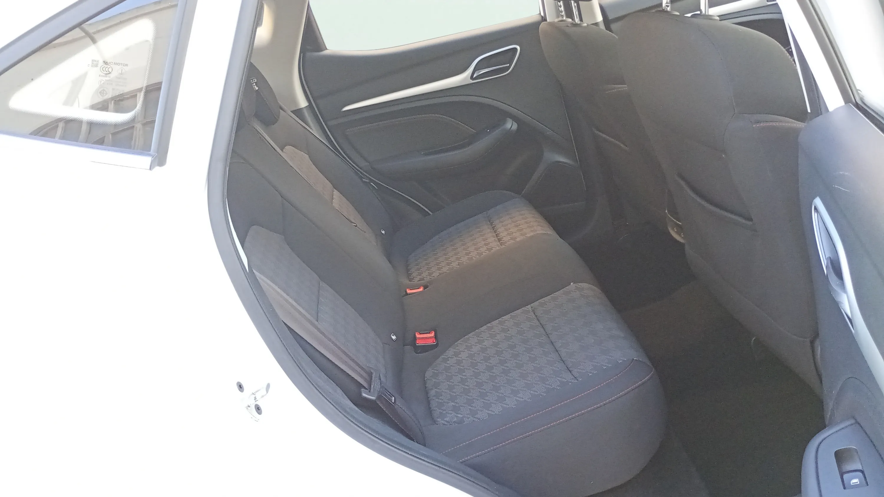 MG ZS 1.0T Comfort - foto 13