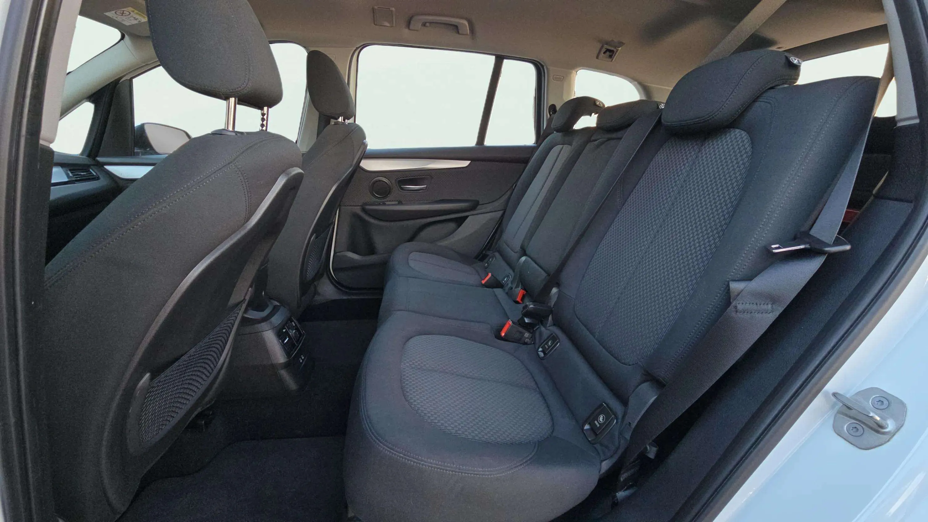 BMW Serie 2 Gran Tourer 216i - foto 19