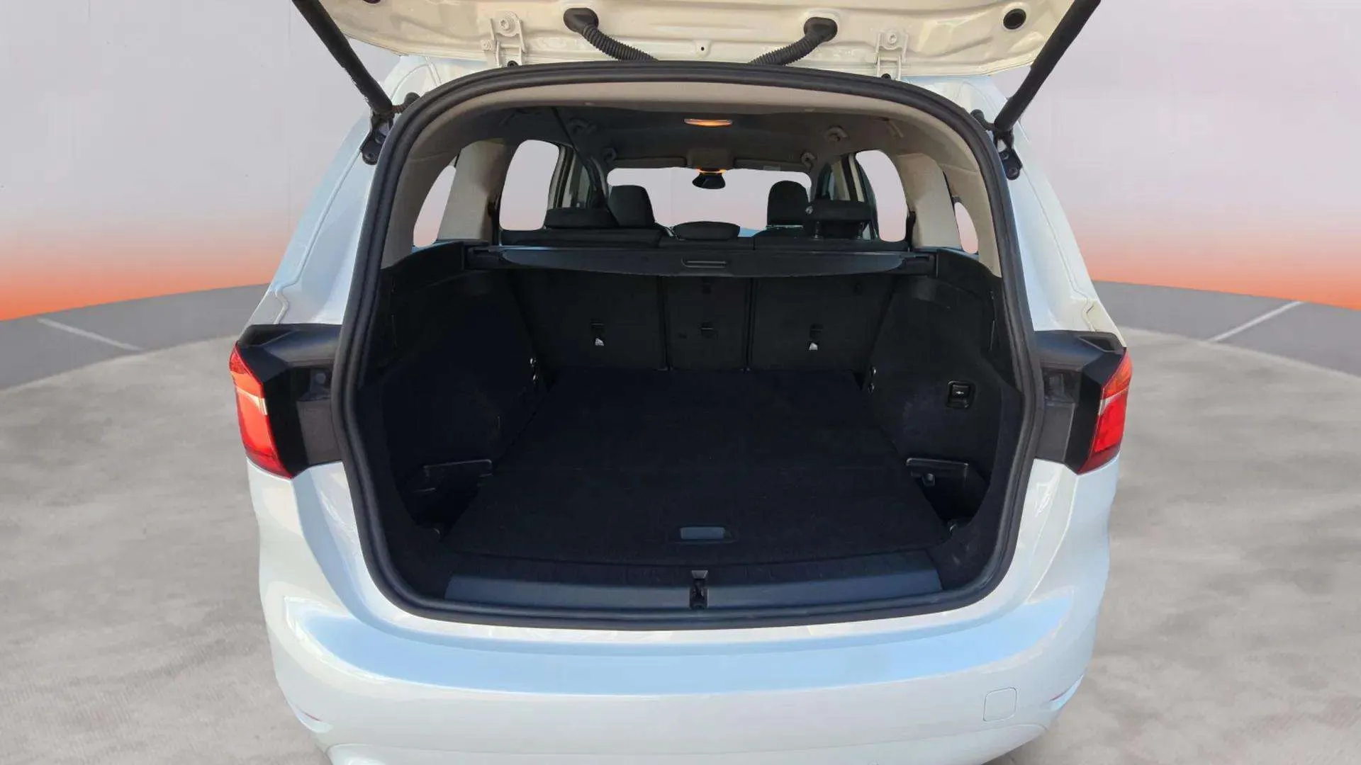 BMW Serie 2 Gran Tourer 216i - foto 10