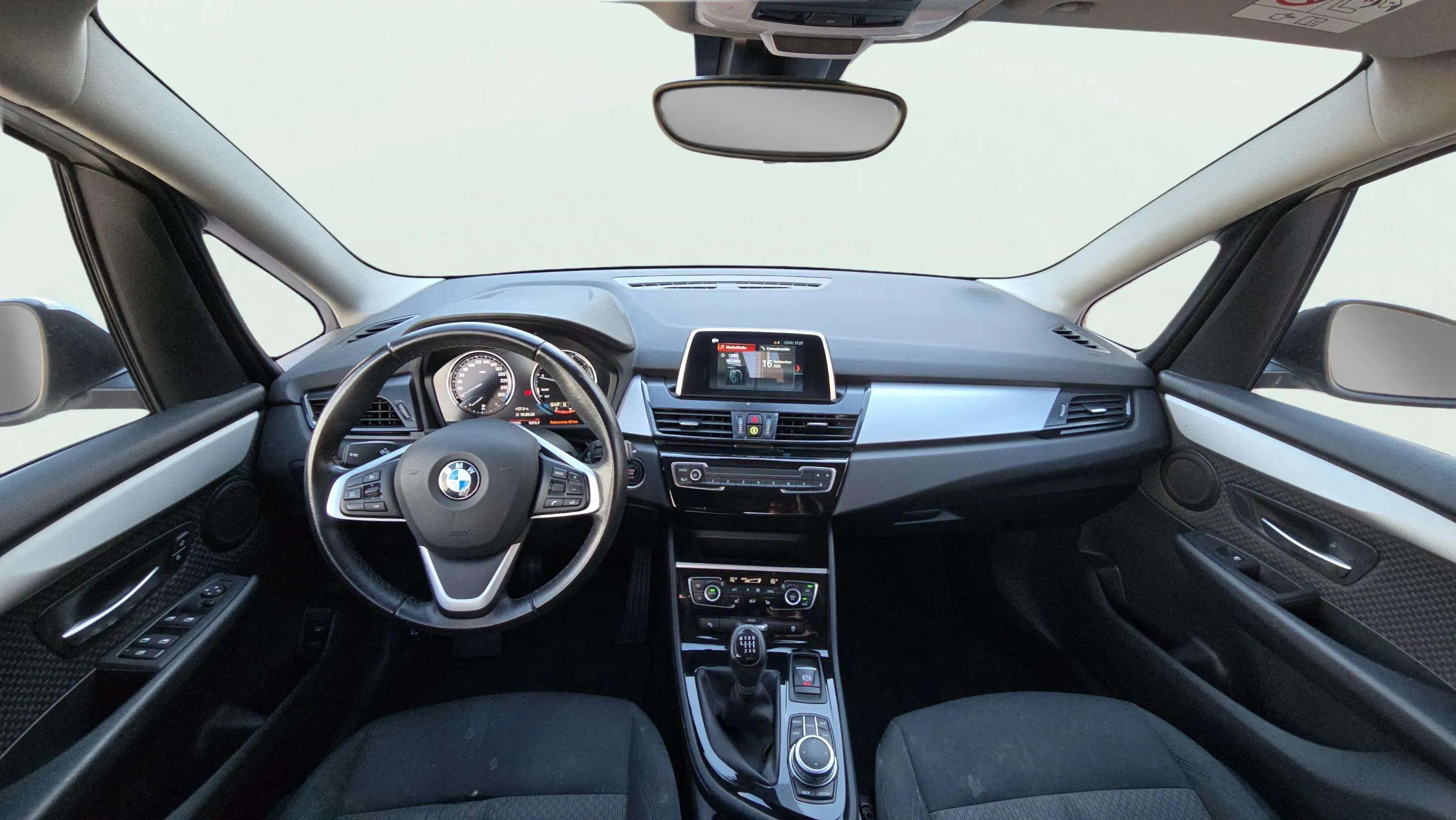 BMW Serie 2 Gran Tourer 216i - foto 11