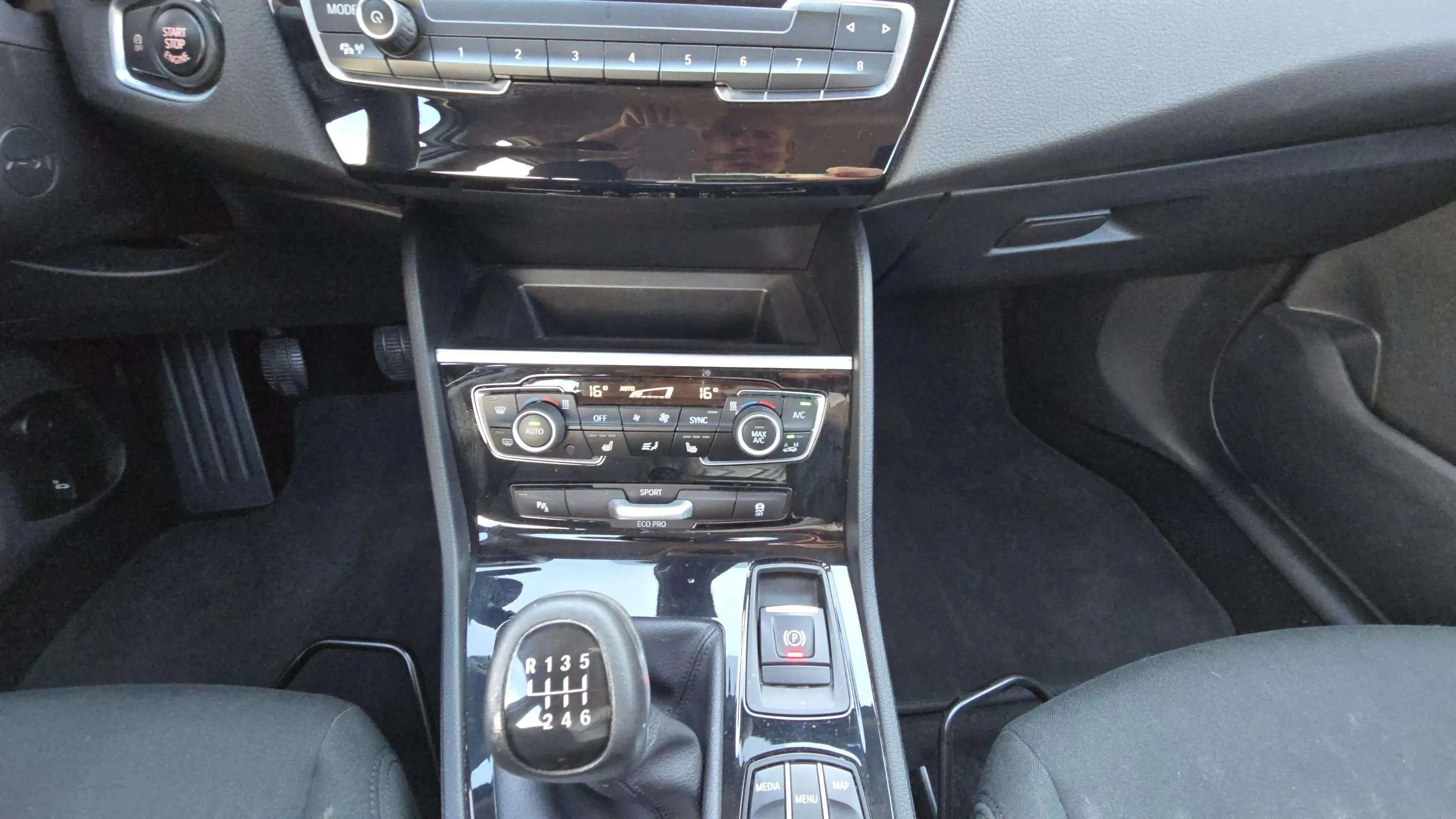 BMW Serie 2 Gran Tourer 216i - foto 13