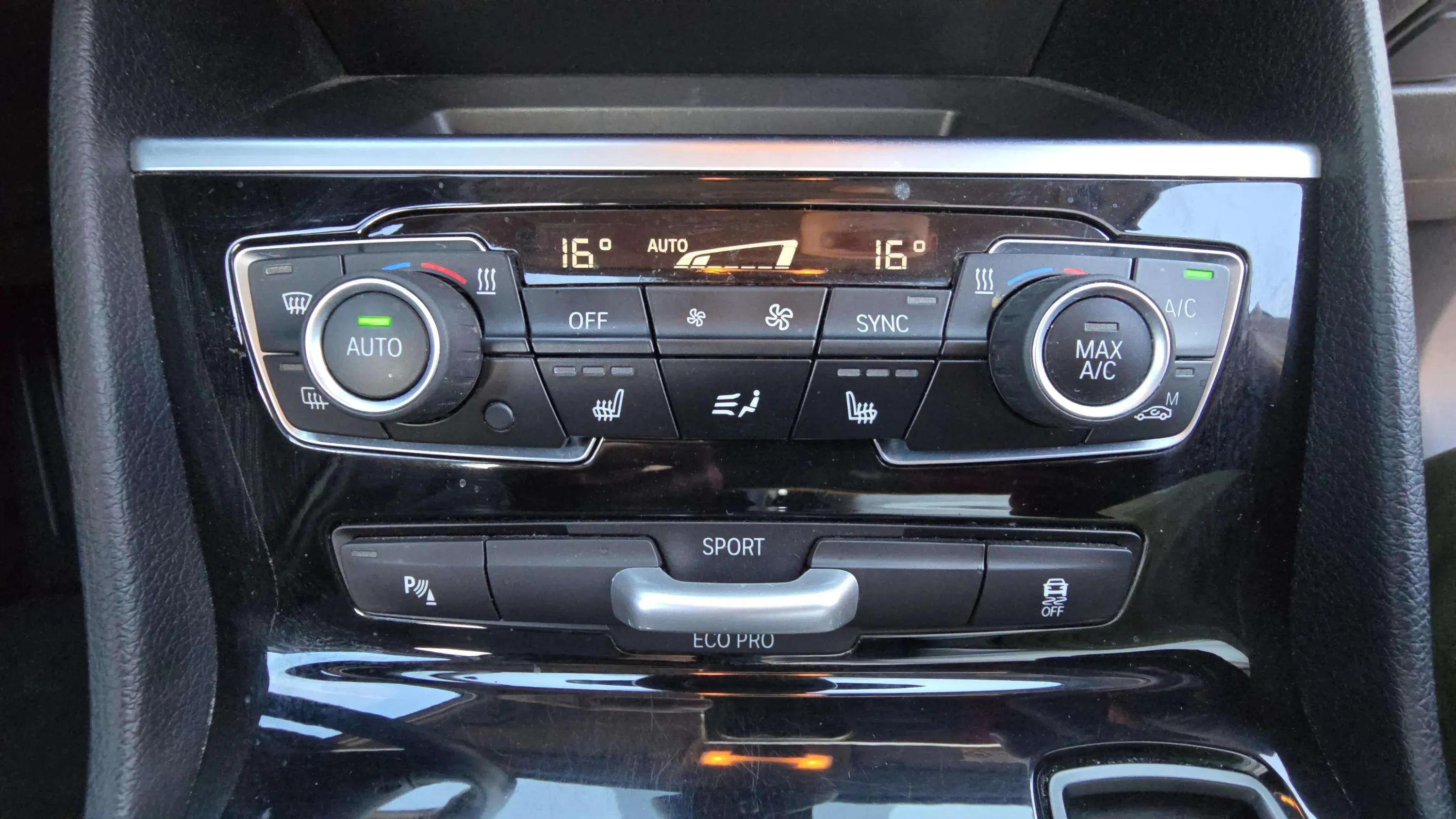 BMW Serie 2 Gran Tourer 216i - foto 16