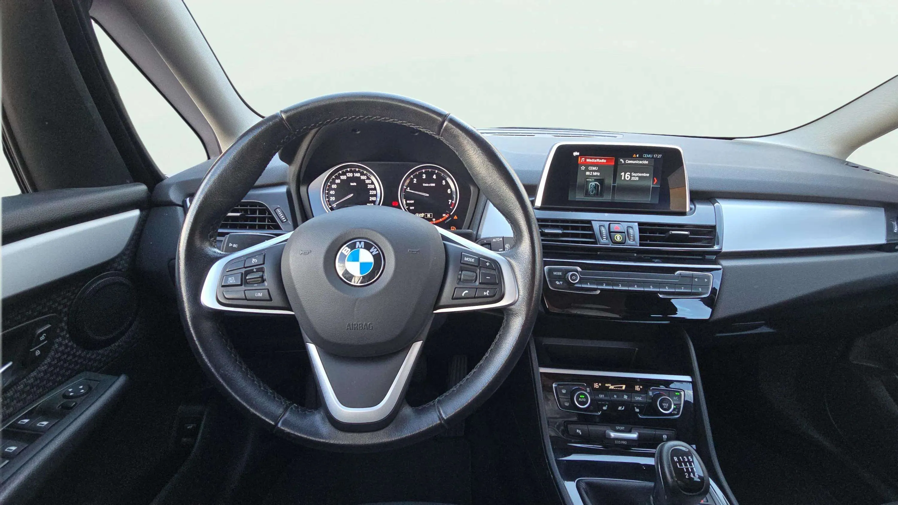 BMW Serie 2 Gran Tourer 216i - foto 12