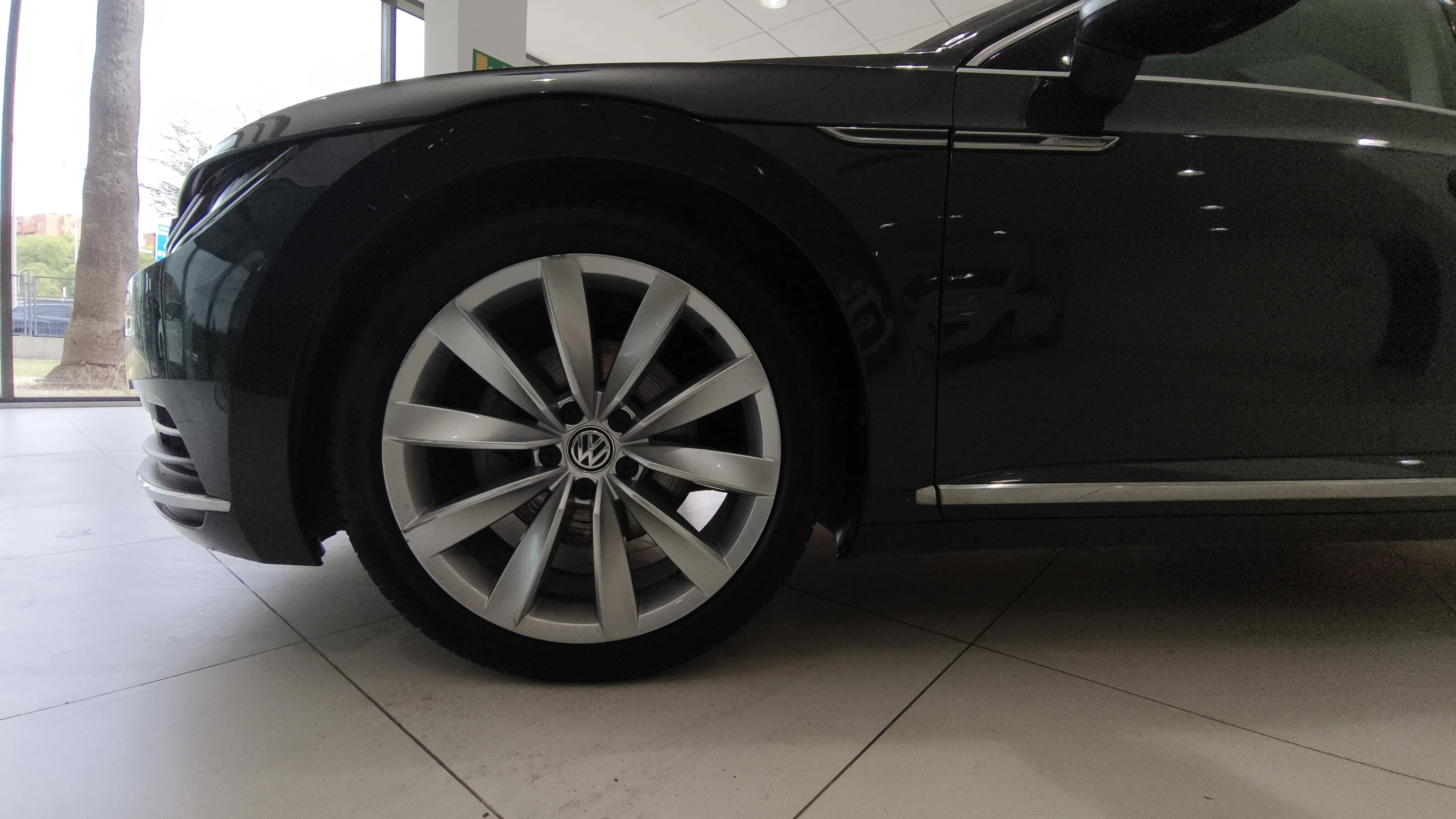 Volkswagen Arteon Elegance 2.0 TDI - foto 21