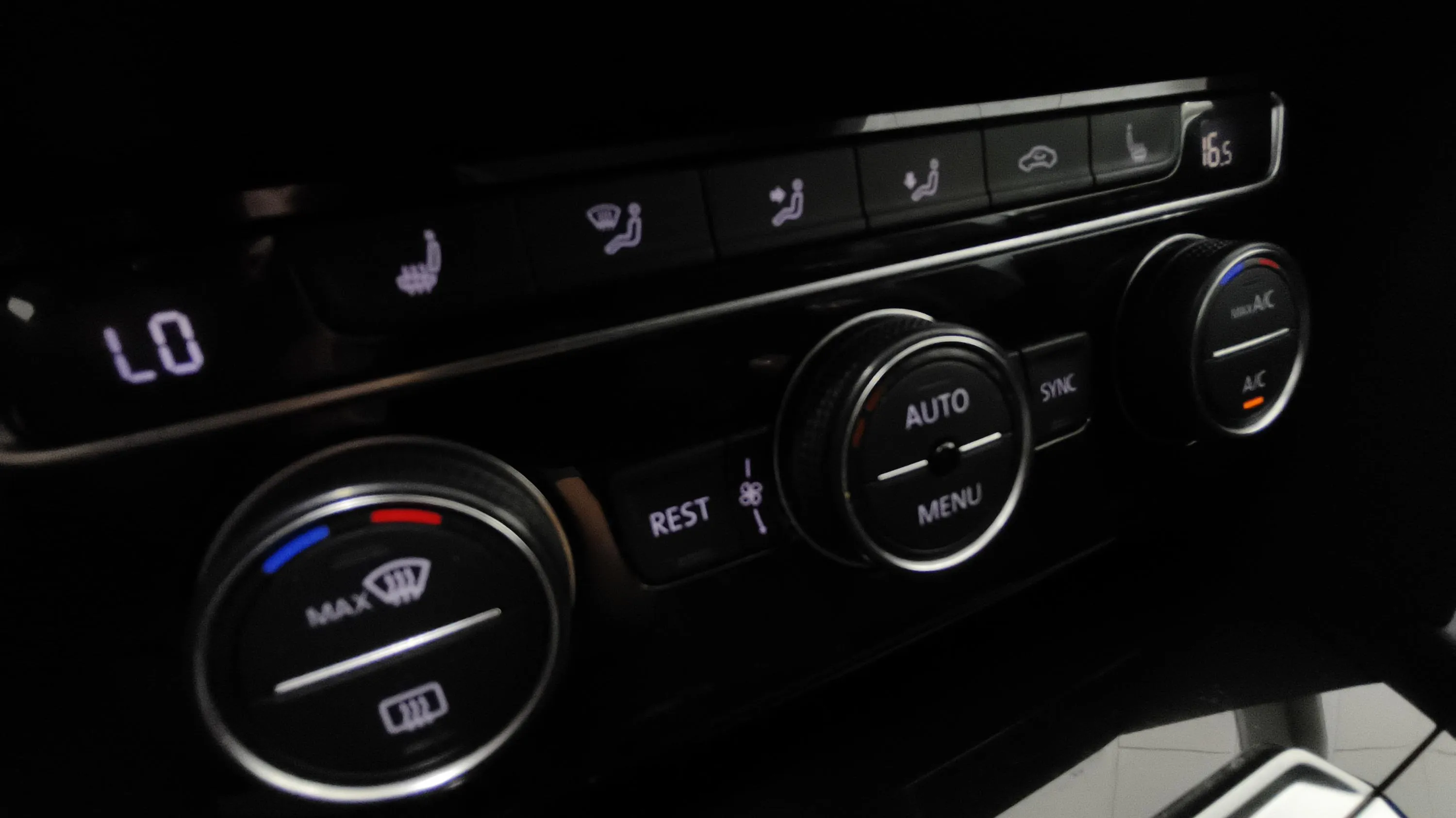Volkswagen Arteon Elegance 2.0 TDI - foto 17