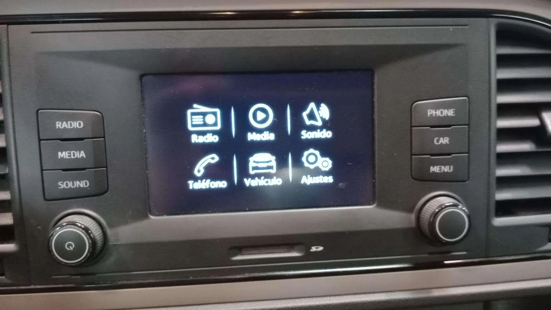 SEAT León 1.6 TDI Reference - foto 10