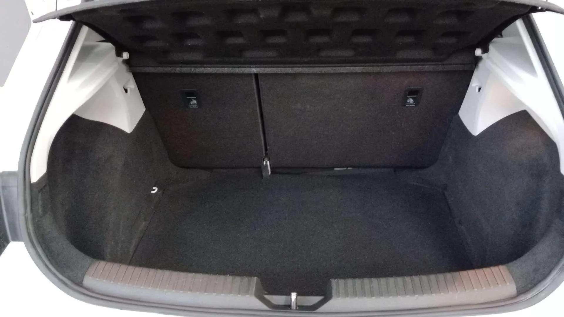 SEAT León 1.6 TDI Reference - foto 15