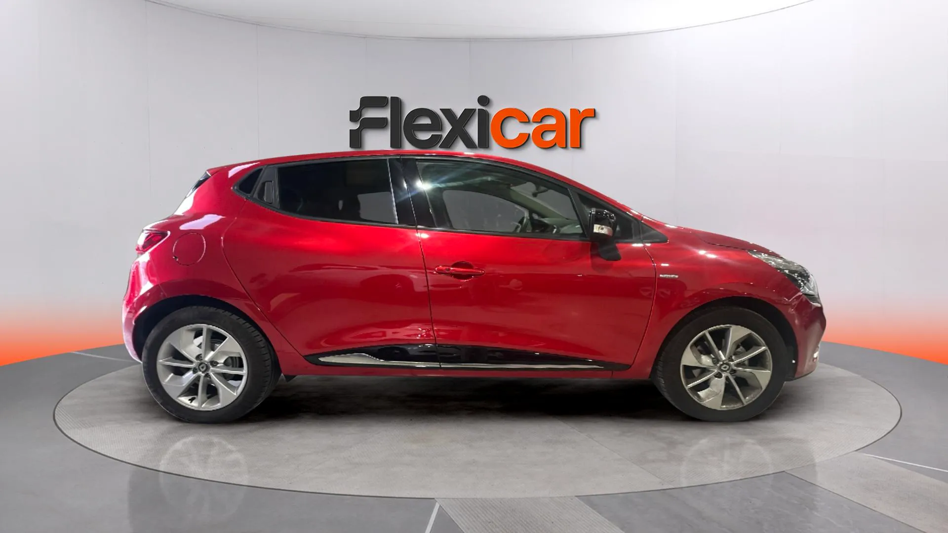 Renault Clio Zen TCe -18 - foto 8