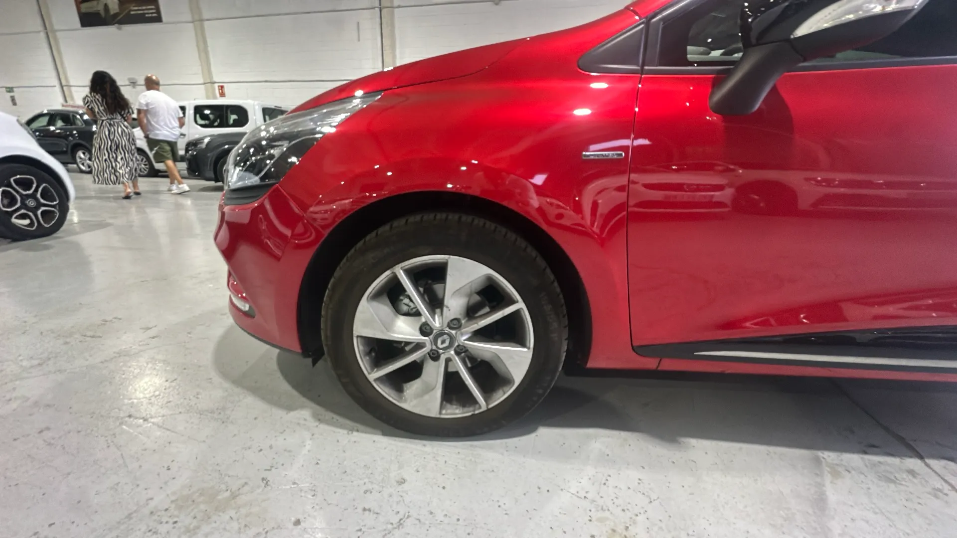 Renault Clio Zen TCe -18 - foto 17