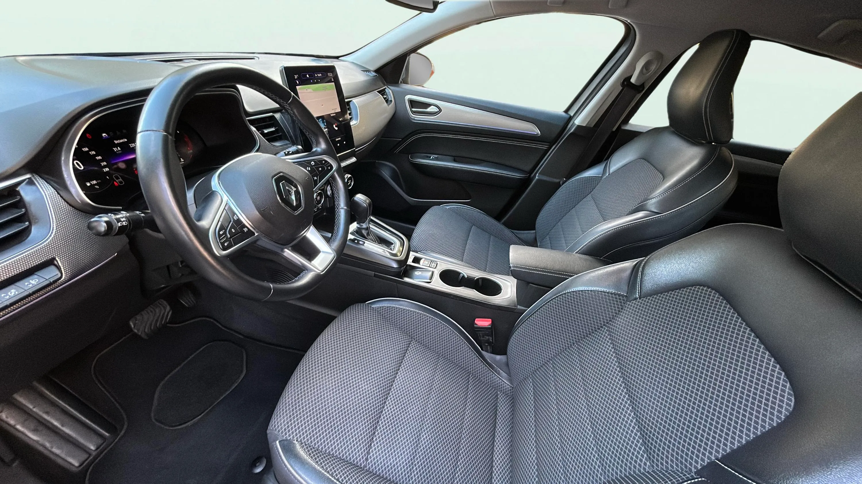 Renault Arkana Techno TCe EDC mild hybrid - foto 13