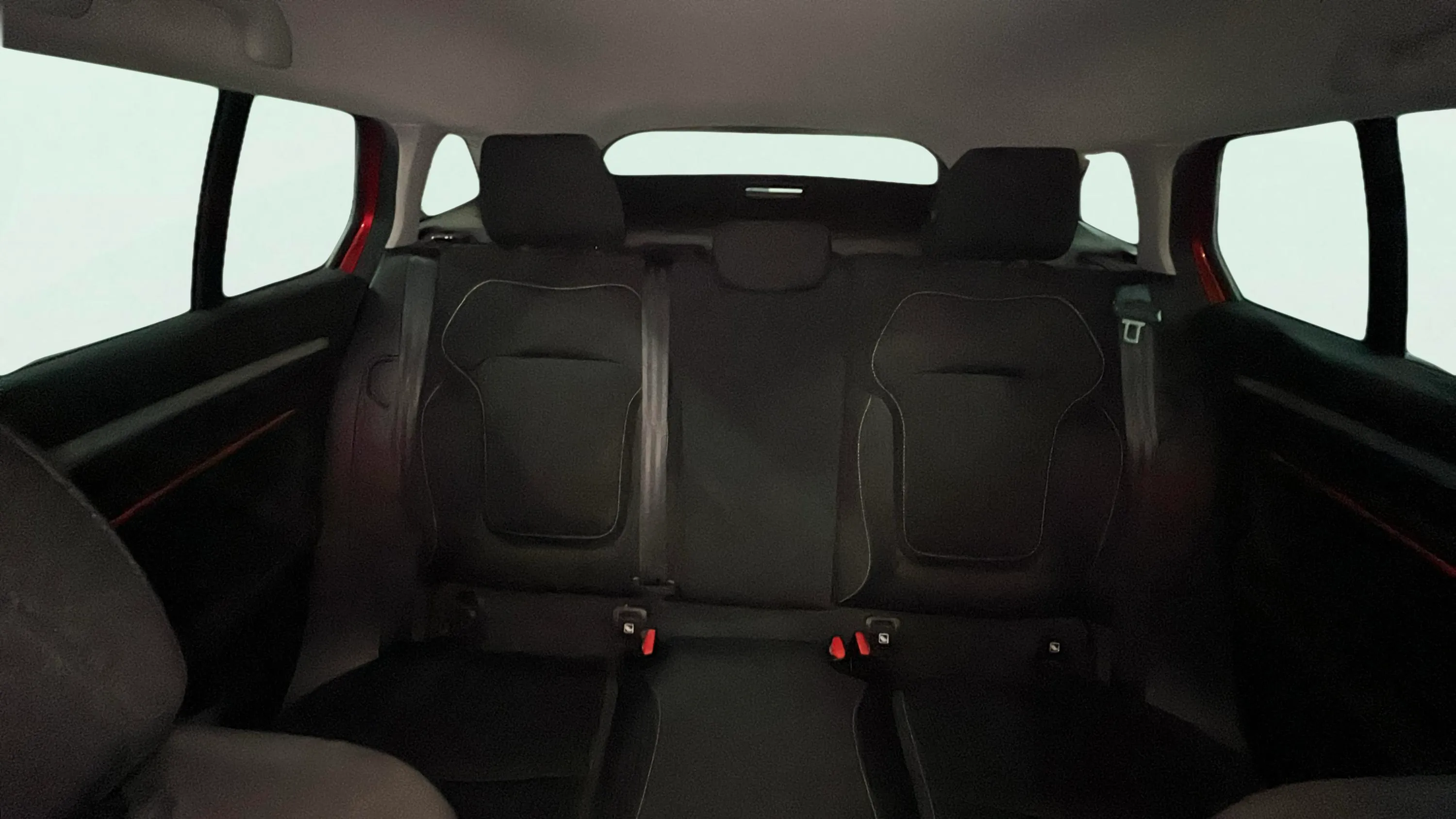 Renault Mégane S.T. Business TCe GPF -SS - foto 18