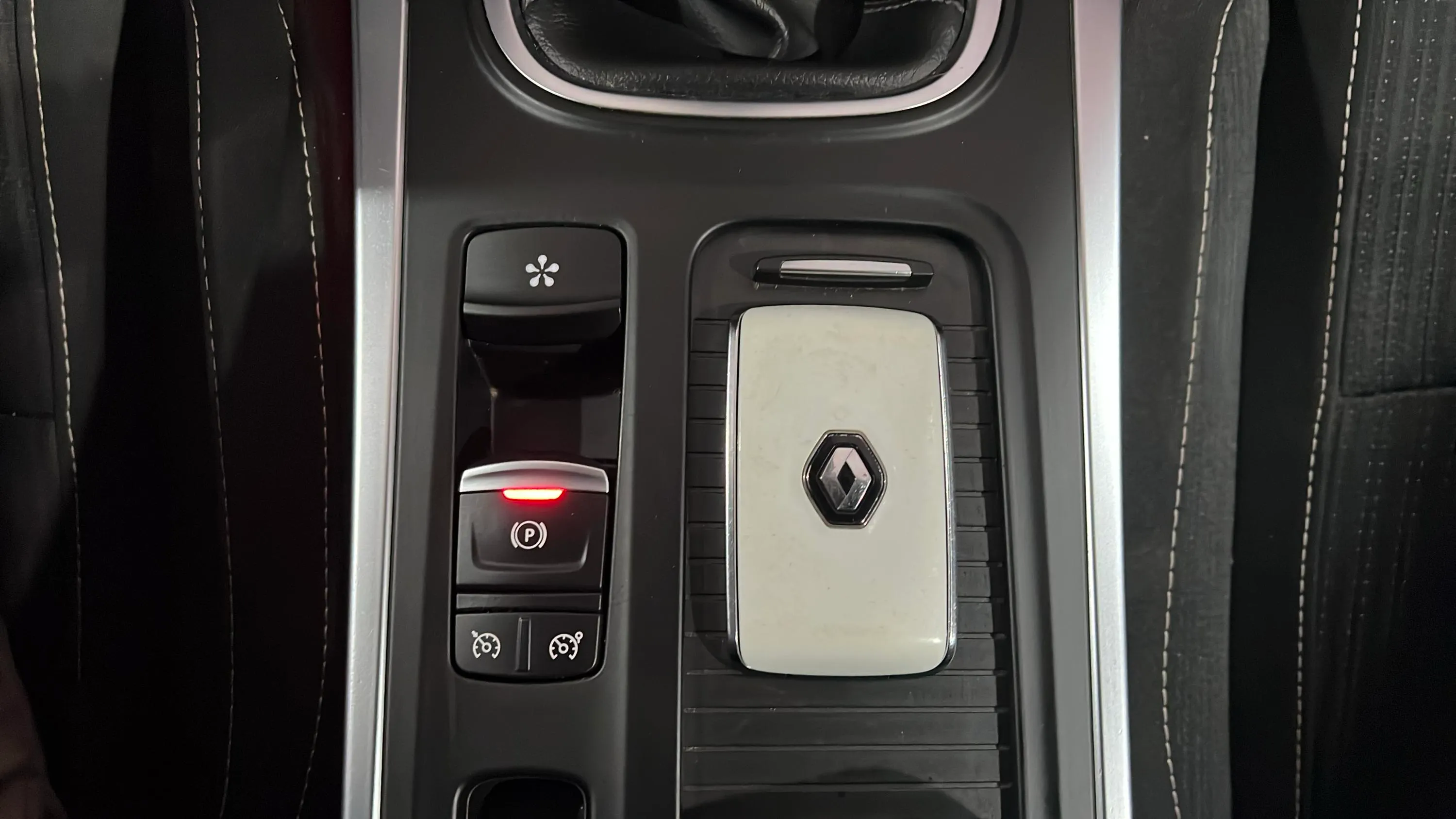 Renault Mégane S.T. Business TCe GPF -SS - foto 16
