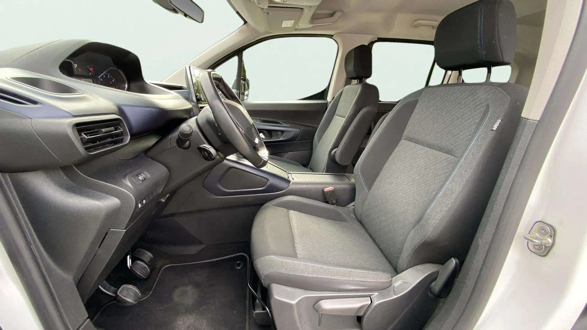 Peugeot Rifter Allure Standard BlueHDi - foto 15