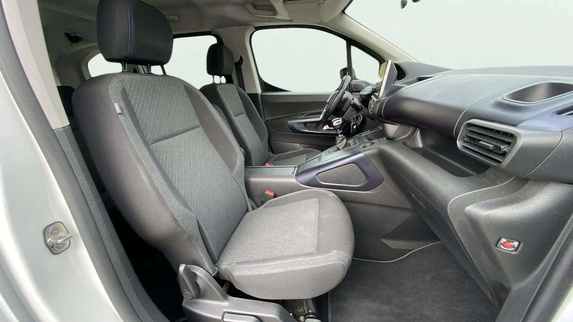 Peugeot Rifter Allure Standard BlueHDi - foto 17