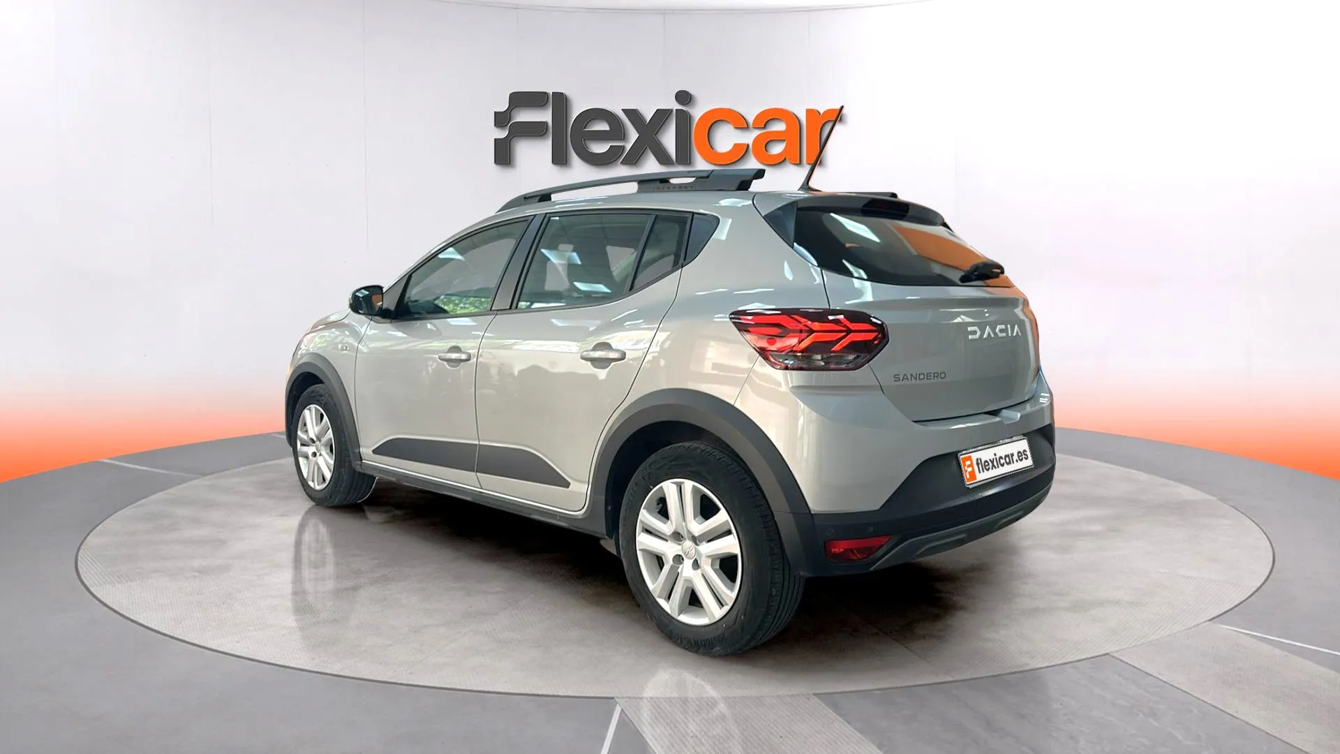 Dacia Sandero Stepway Essential TCe (90V) - foto 5
