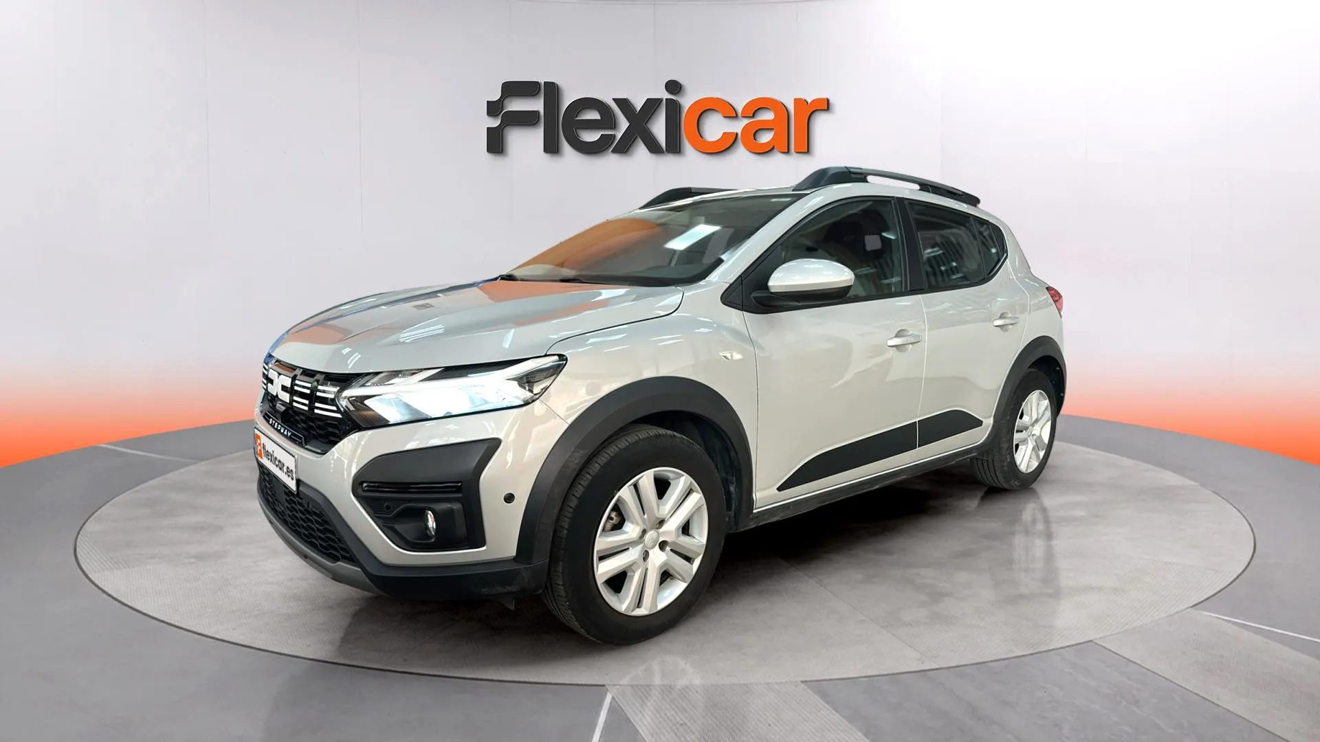 Dacia Sandero Stepway Essential TCe (90V) - foto 3