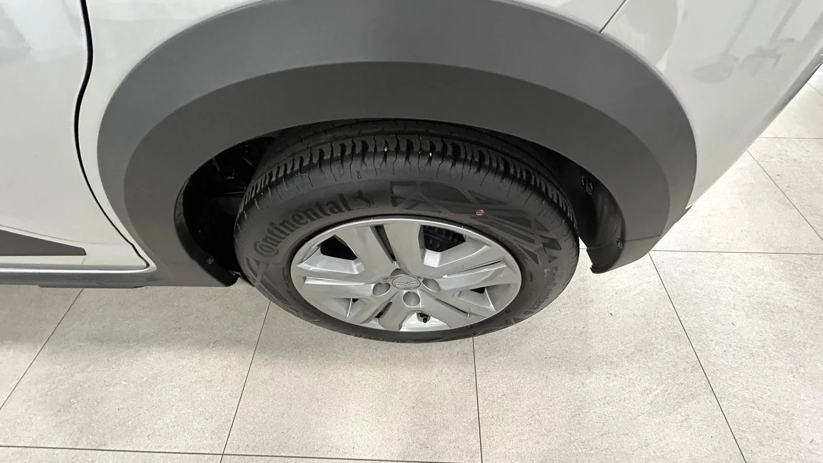 Dacia Sandero Stepway Essential TCe (90V) - foto 29