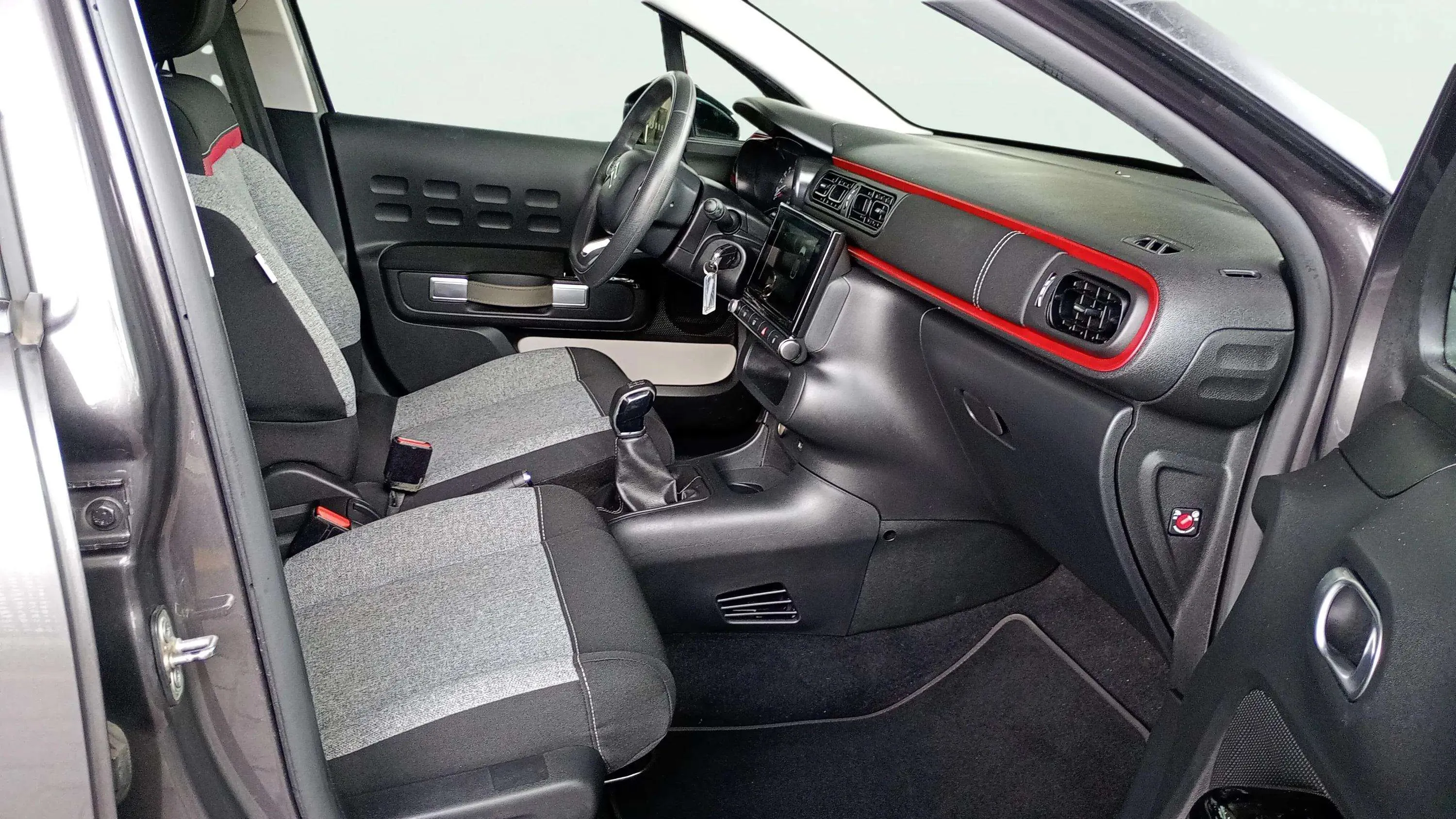 Citroën C3 PureTech C-Series - foto 11