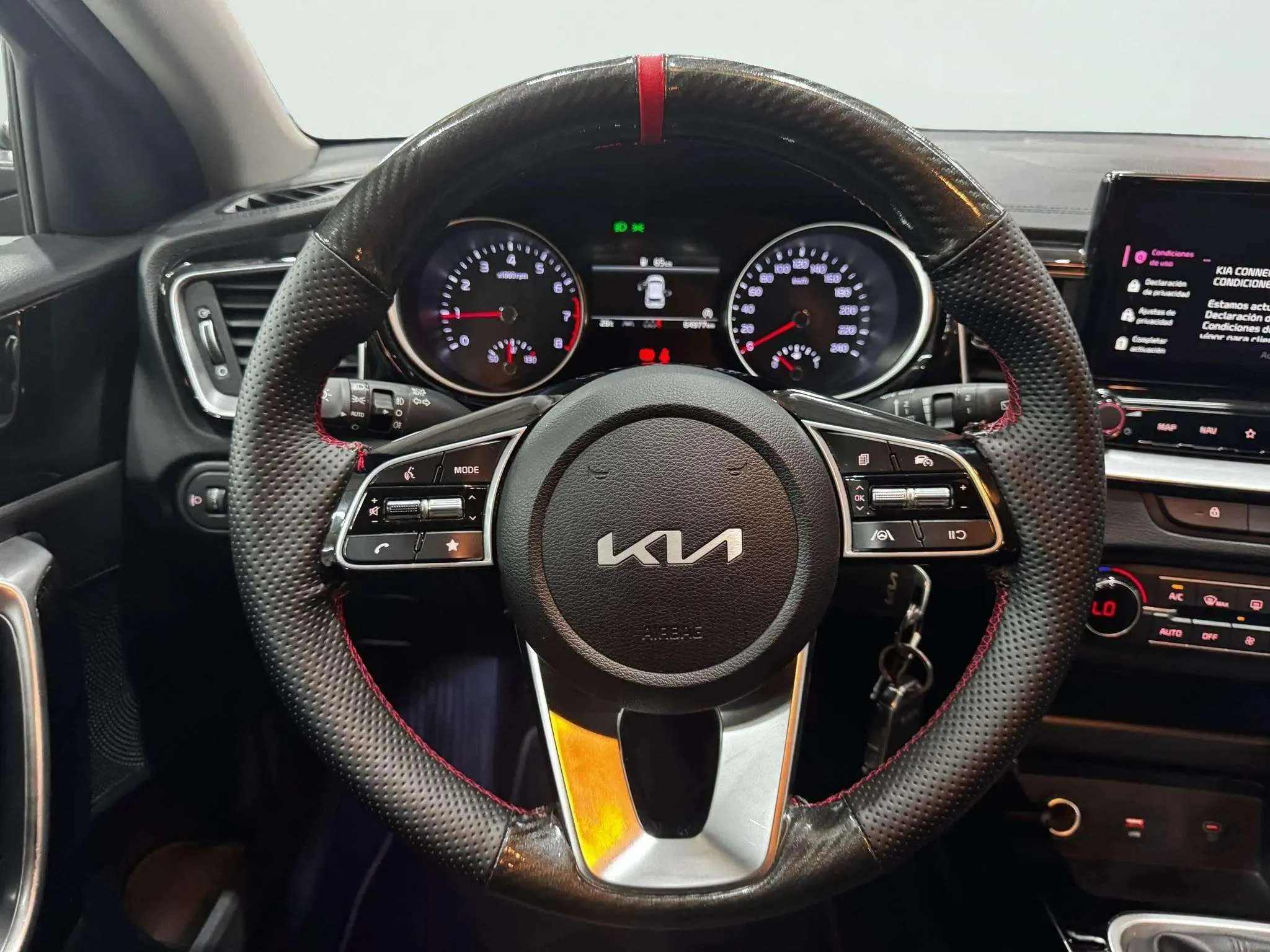 Kia Ceed 1.0 T-GDi Tech - foto 12