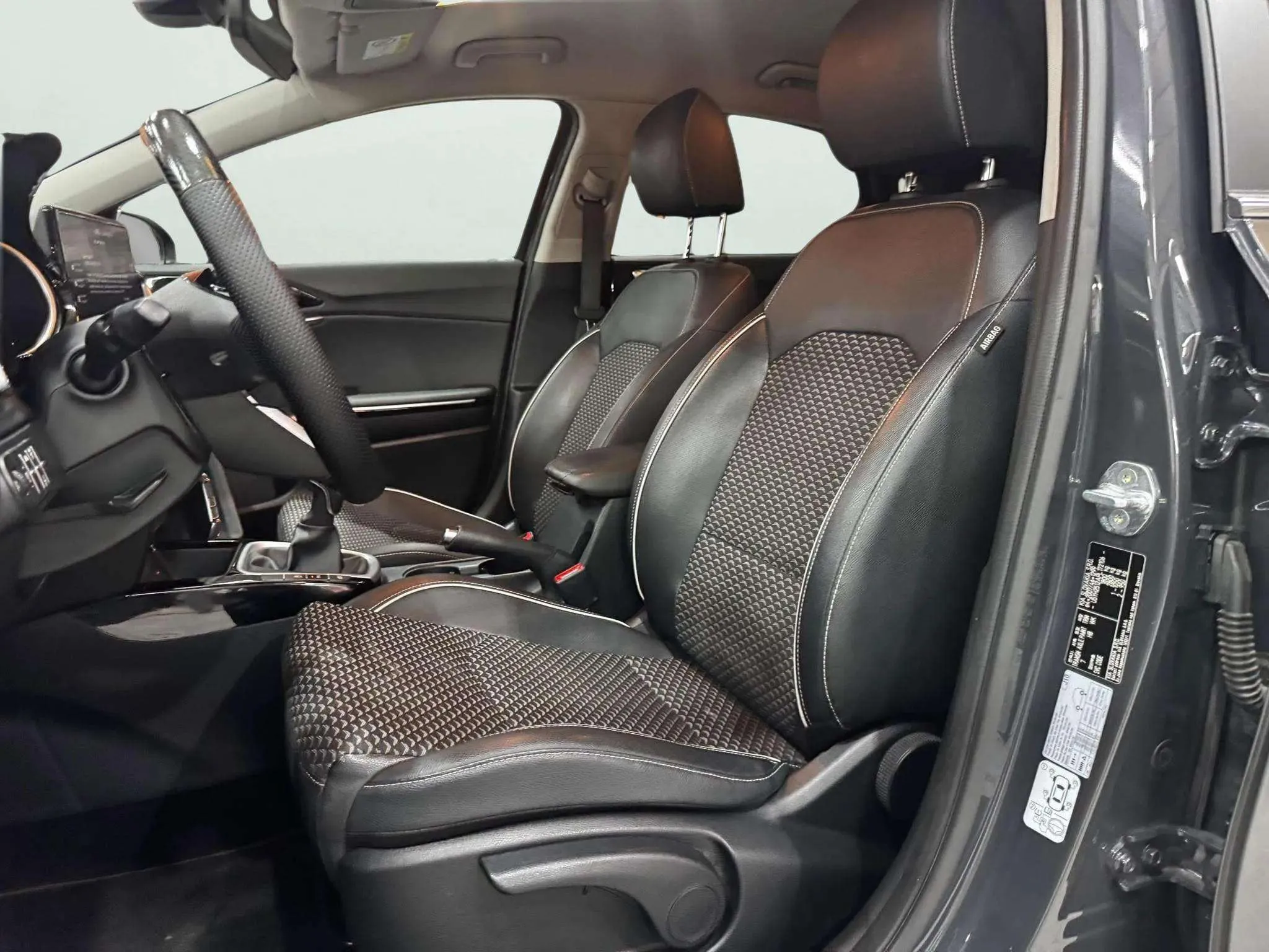 Kia Ceed 1.0 T-GDi Tech - foto 16
