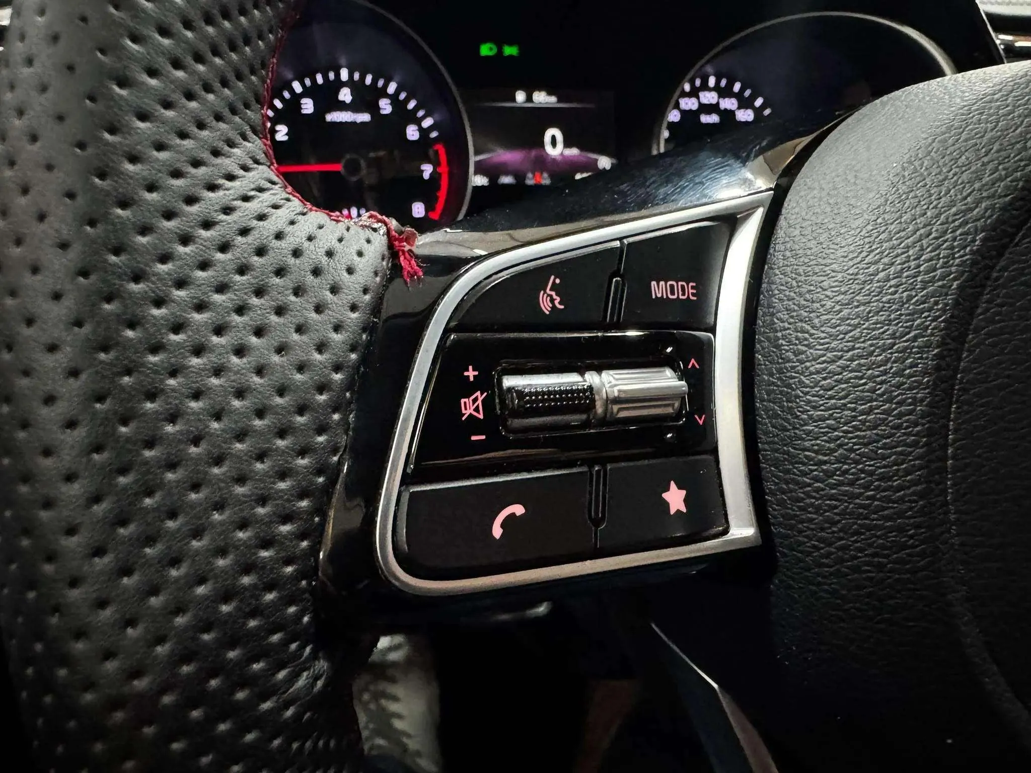 Kia Ceed 1.0 T-GDi Tech - foto 24