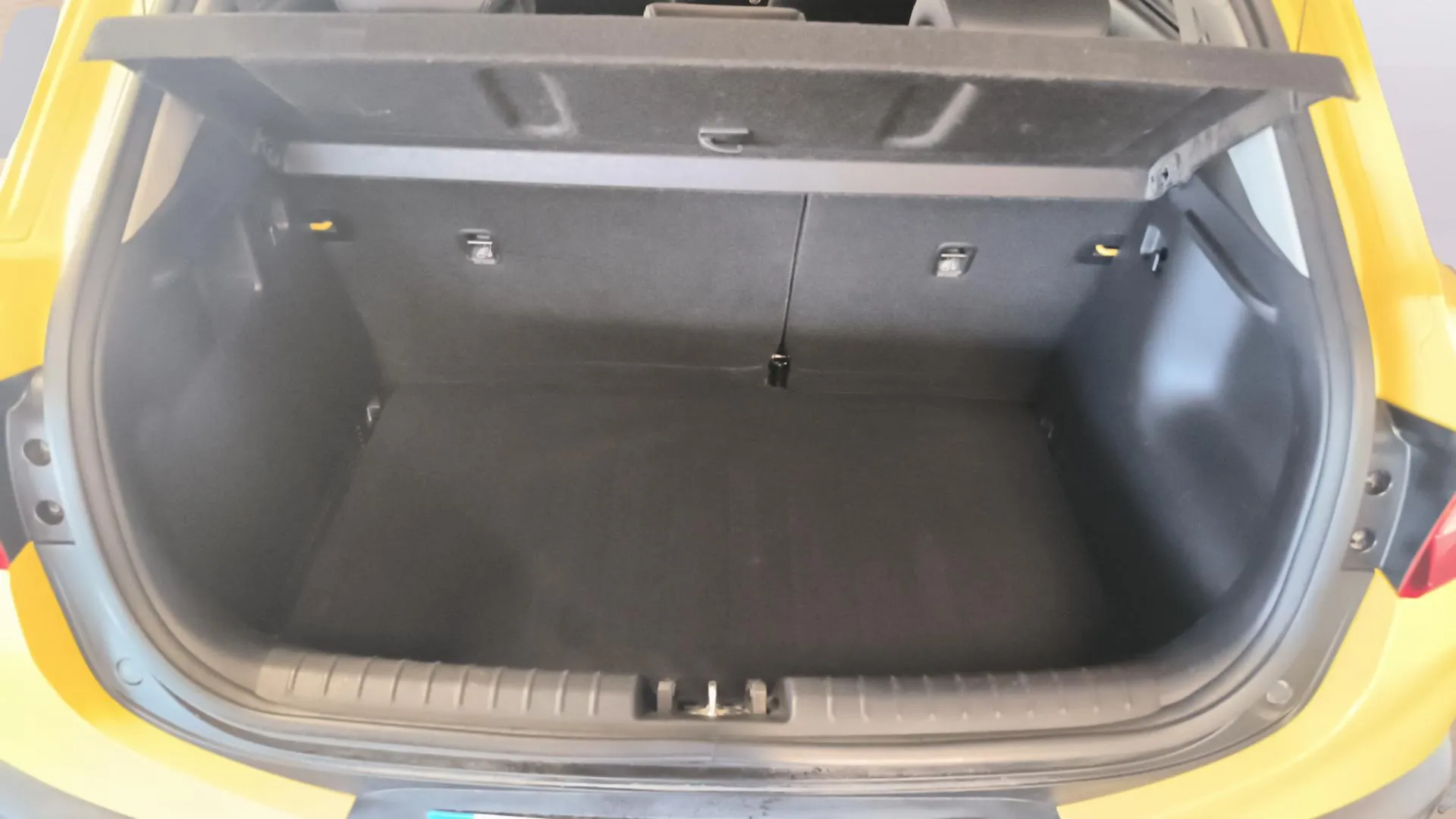 Kia Stonic 1.0 T-GDi Drive DCT - foto 9
