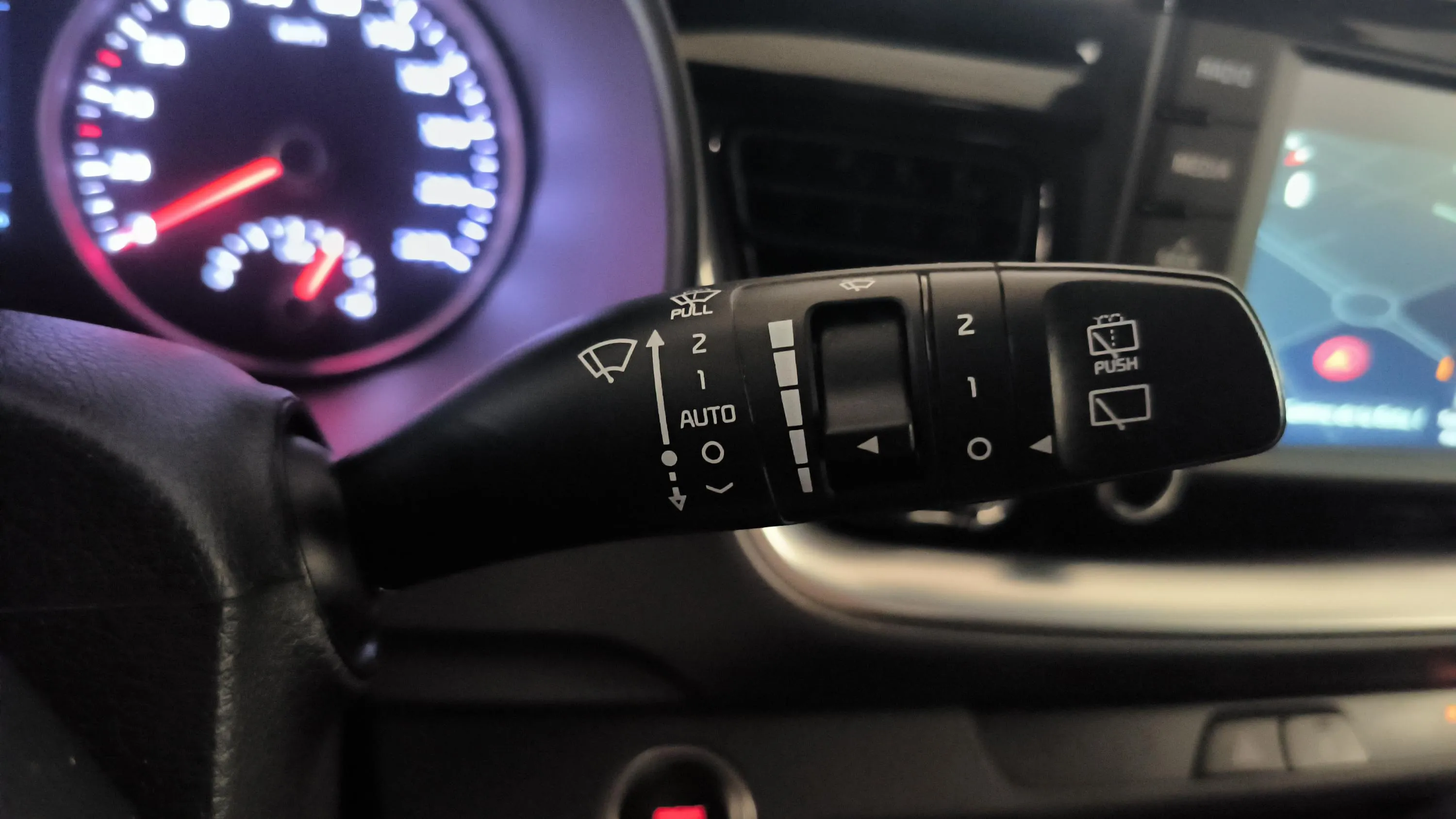 Kia Stonic 1.0 T-GDi Drive DCT - foto 17