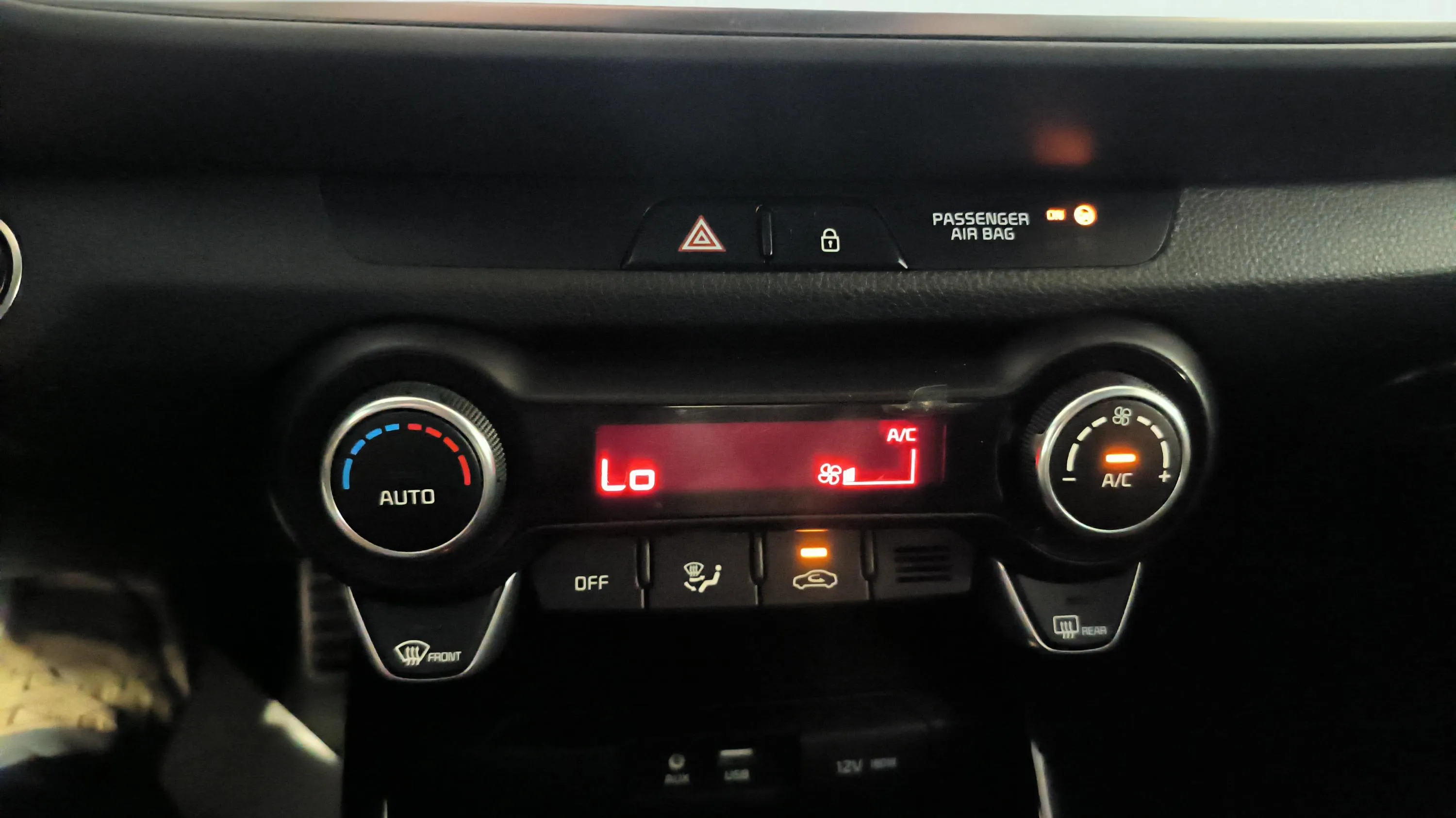 Kia Stonic 1.0 T-GDi Drive DCT - foto 23