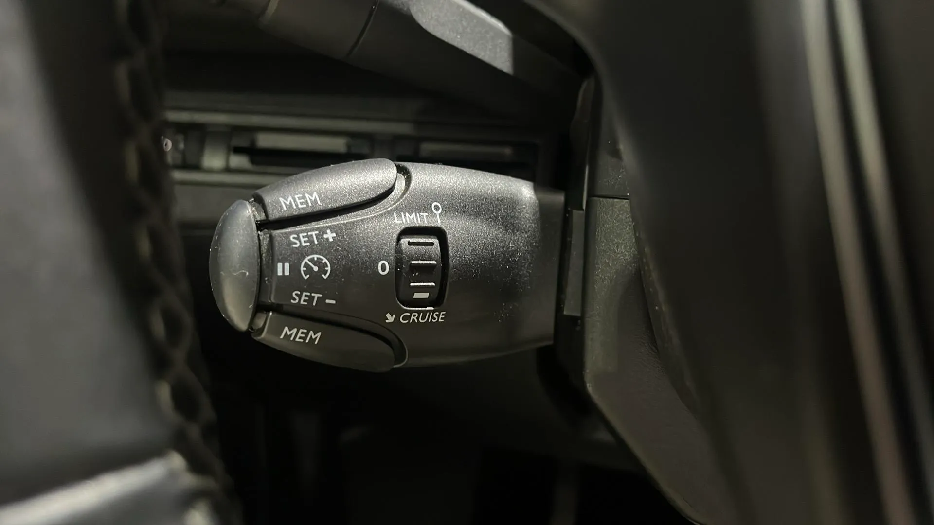 Peugeot 3008 1.2 PureTech Allure - foto 15