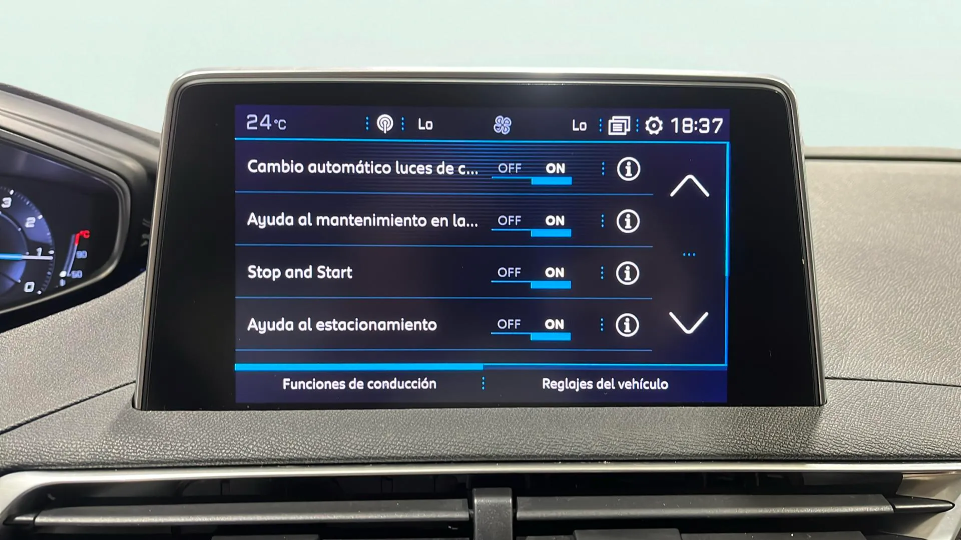 Peugeot 3008 1.2 PureTech Allure - foto 23
