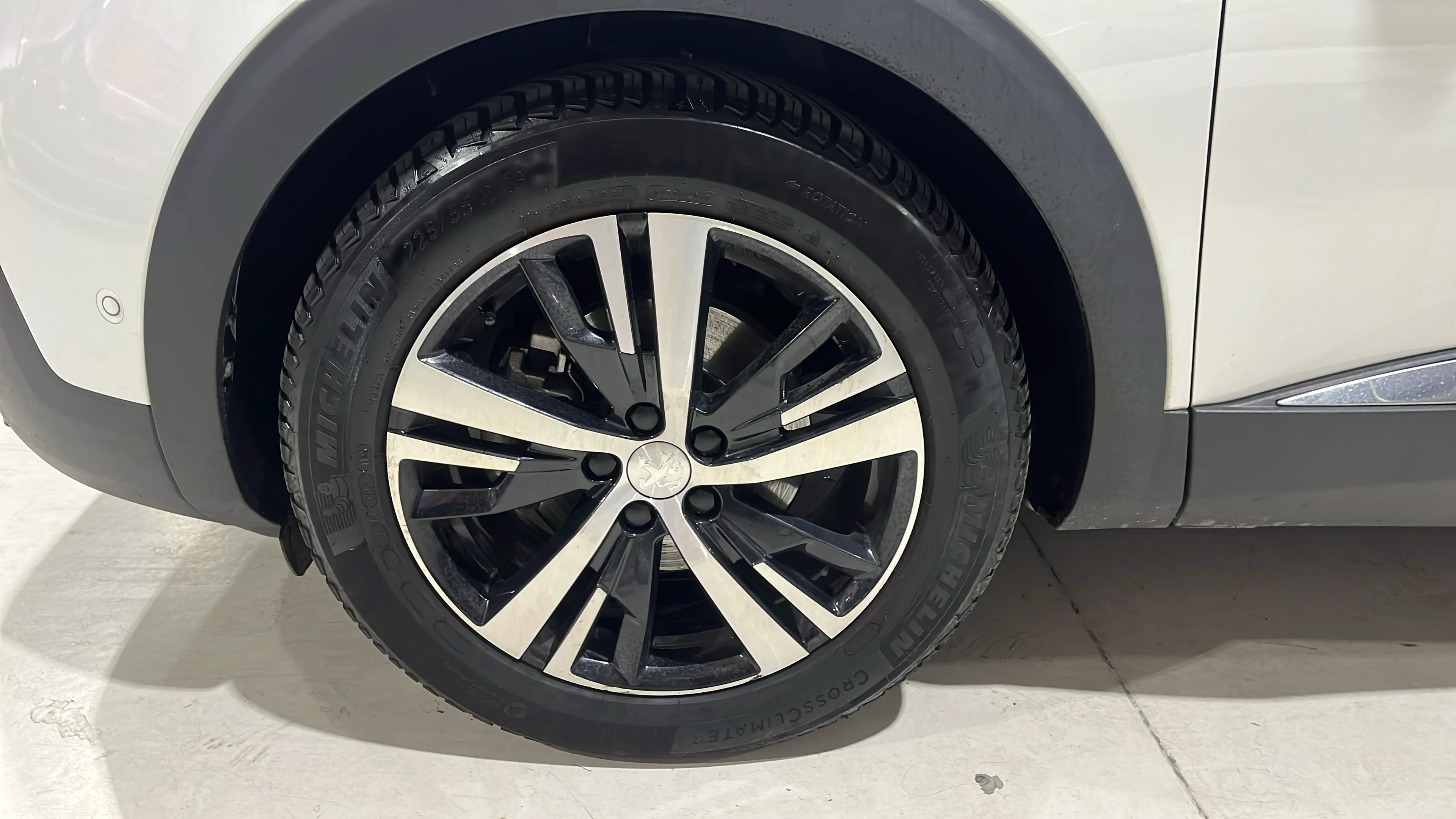 Peugeot 3008 1.2 PureTech Allure - foto 30