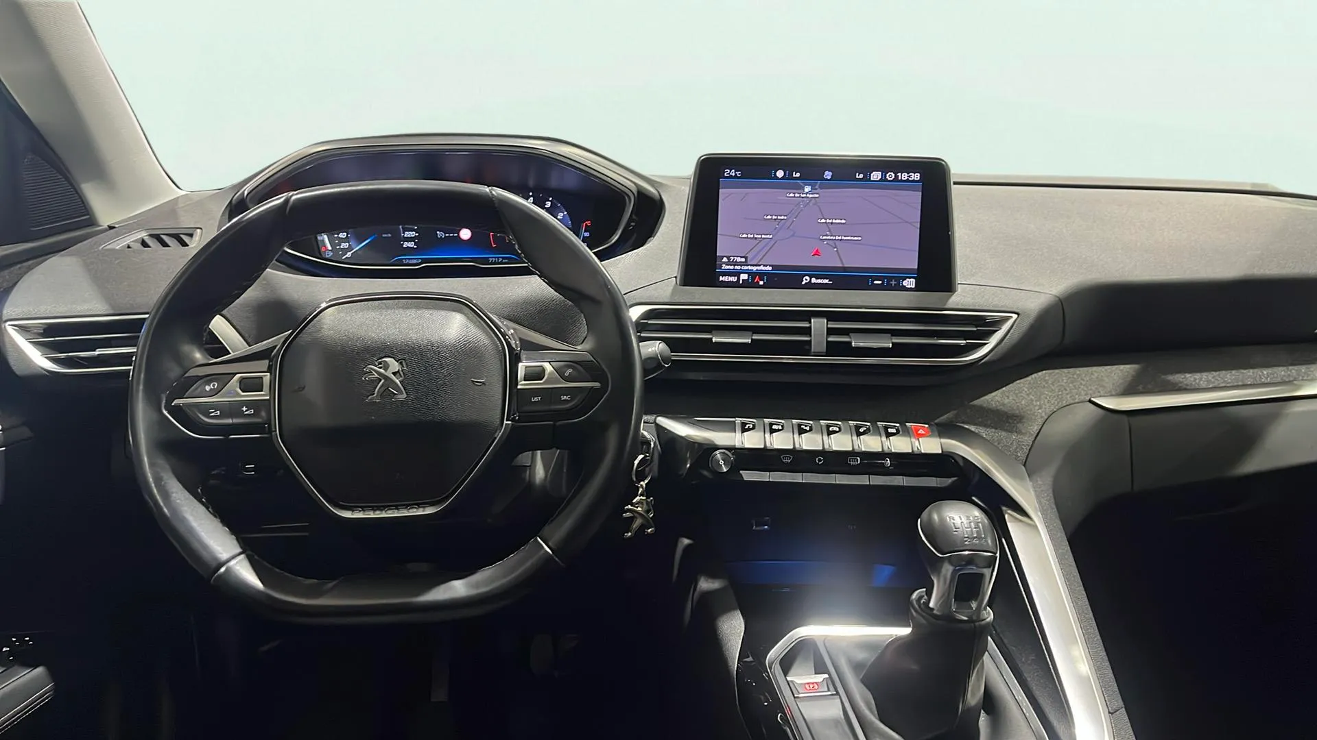 Peugeot 3008 1.2 PureTech Allure - foto 28
