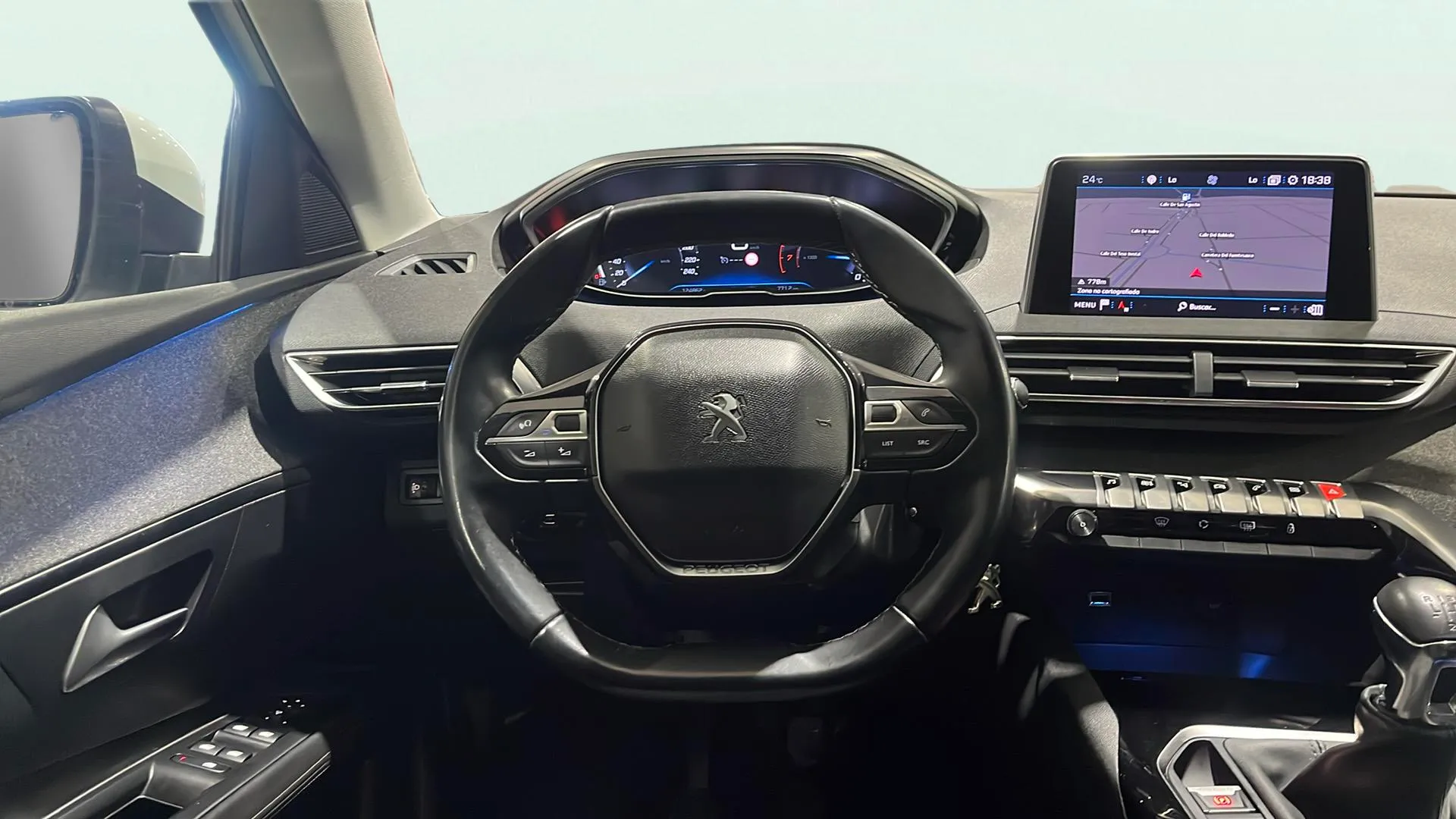 Peugeot 3008 1.2 PureTech Allure - foto 29