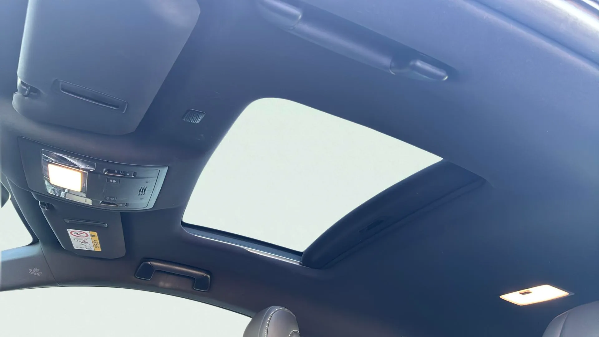 Lexus RC 2.5 300h Executive Navigation - foto 12