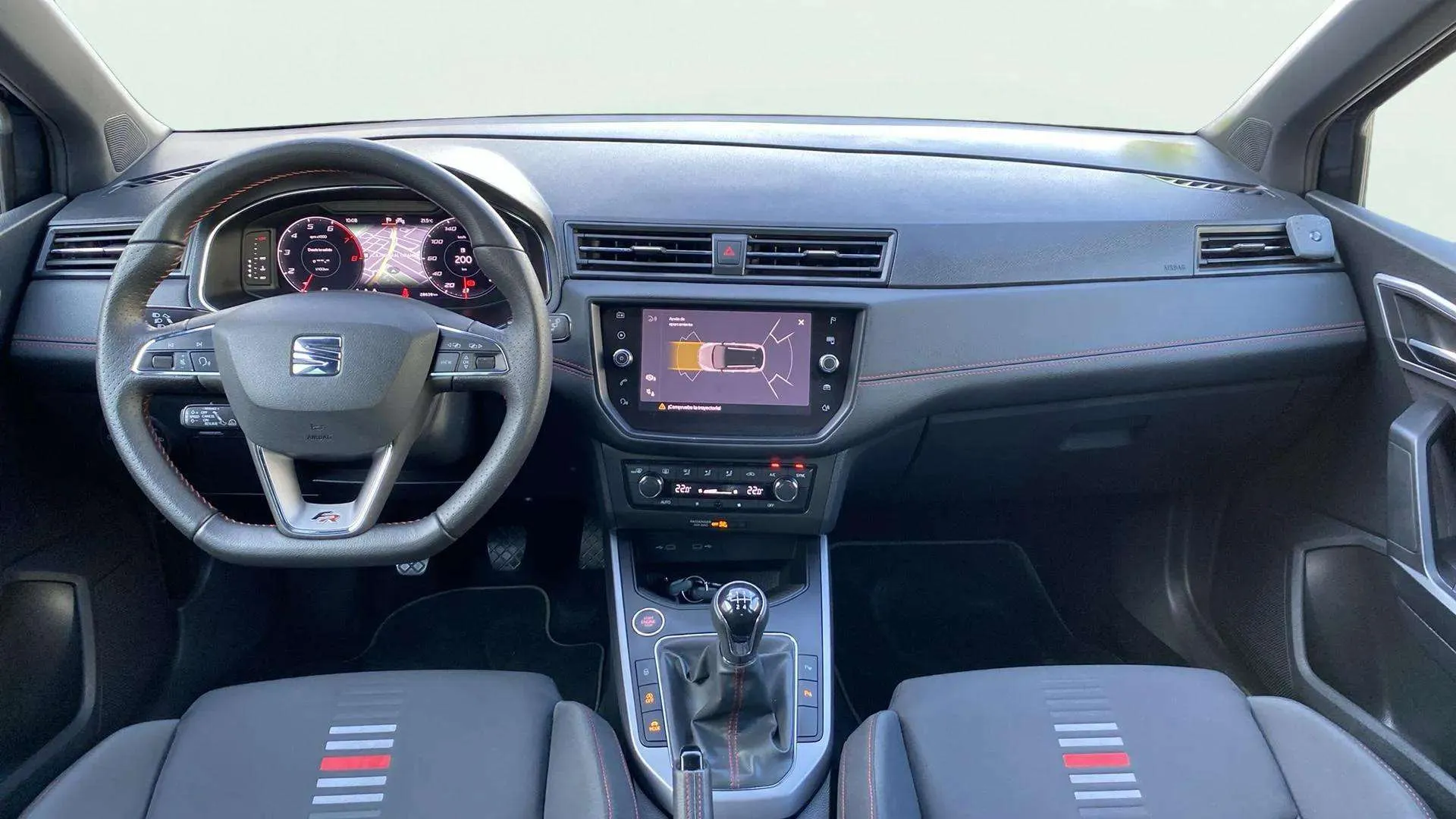 SEAT Arona 1.0 TSI FR - foto 10