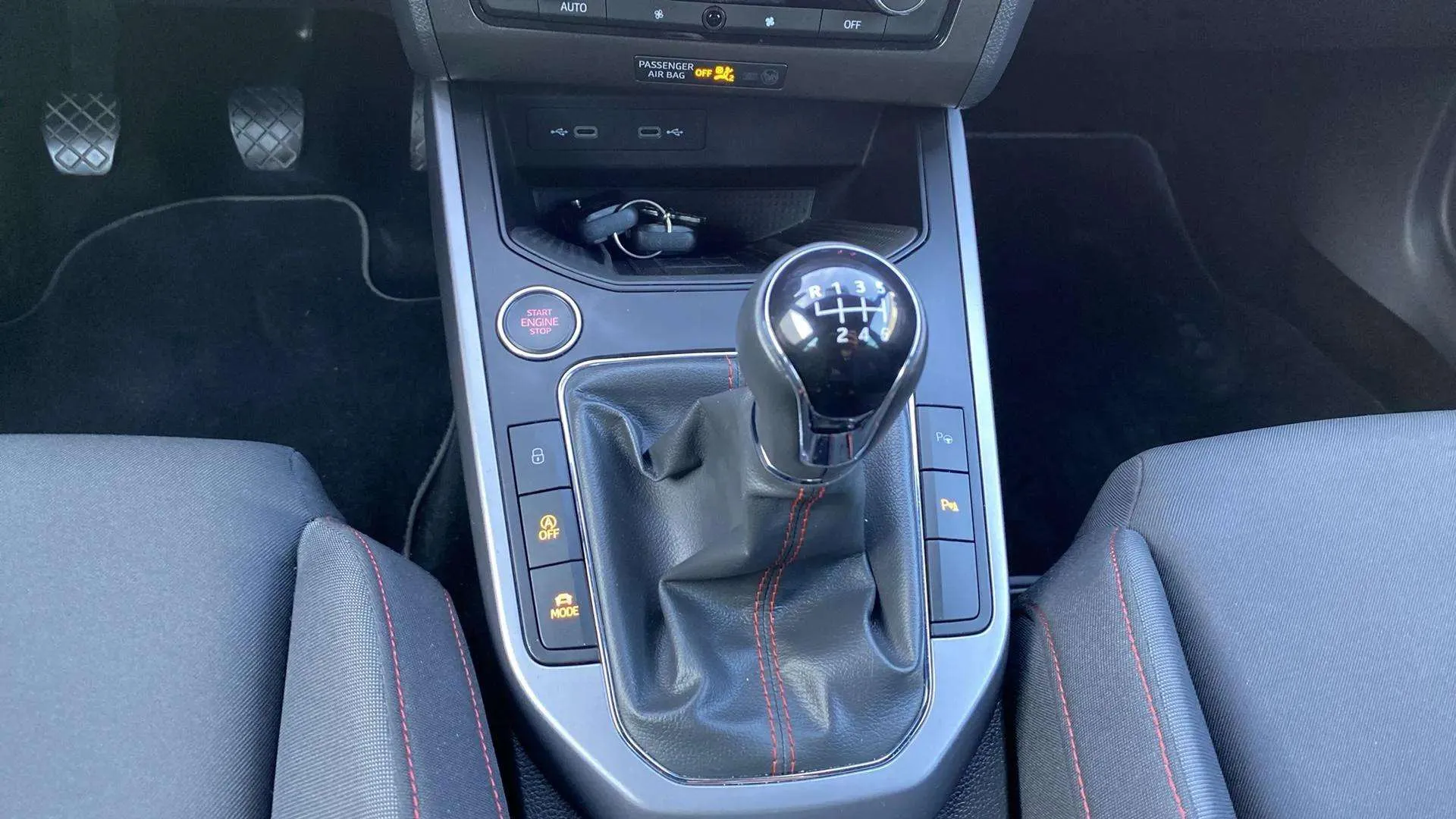 SEAT Arona 1.0 TSI FR - foto 14