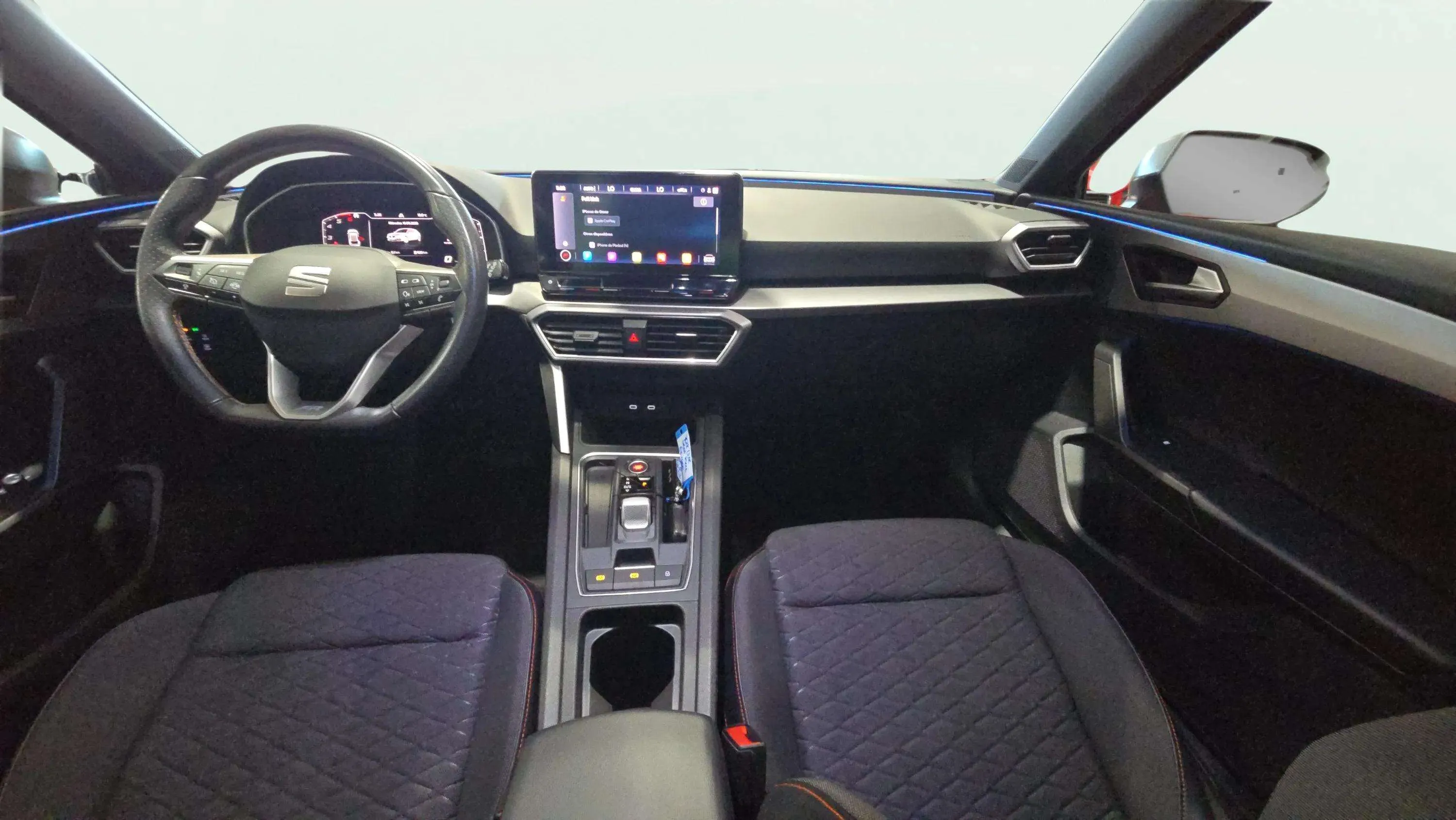 SEAT León 2.0 TDI DSG-7 FR Go L - foto 11