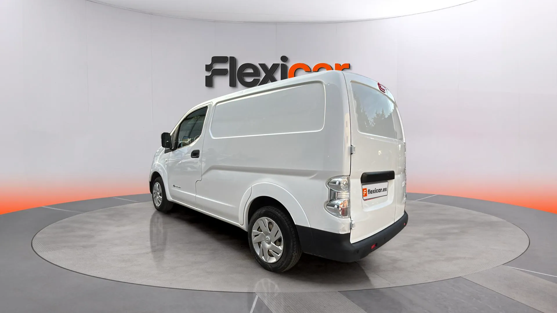 Nissan NV200 Combi 5 40 kWh Profesional - foto 4