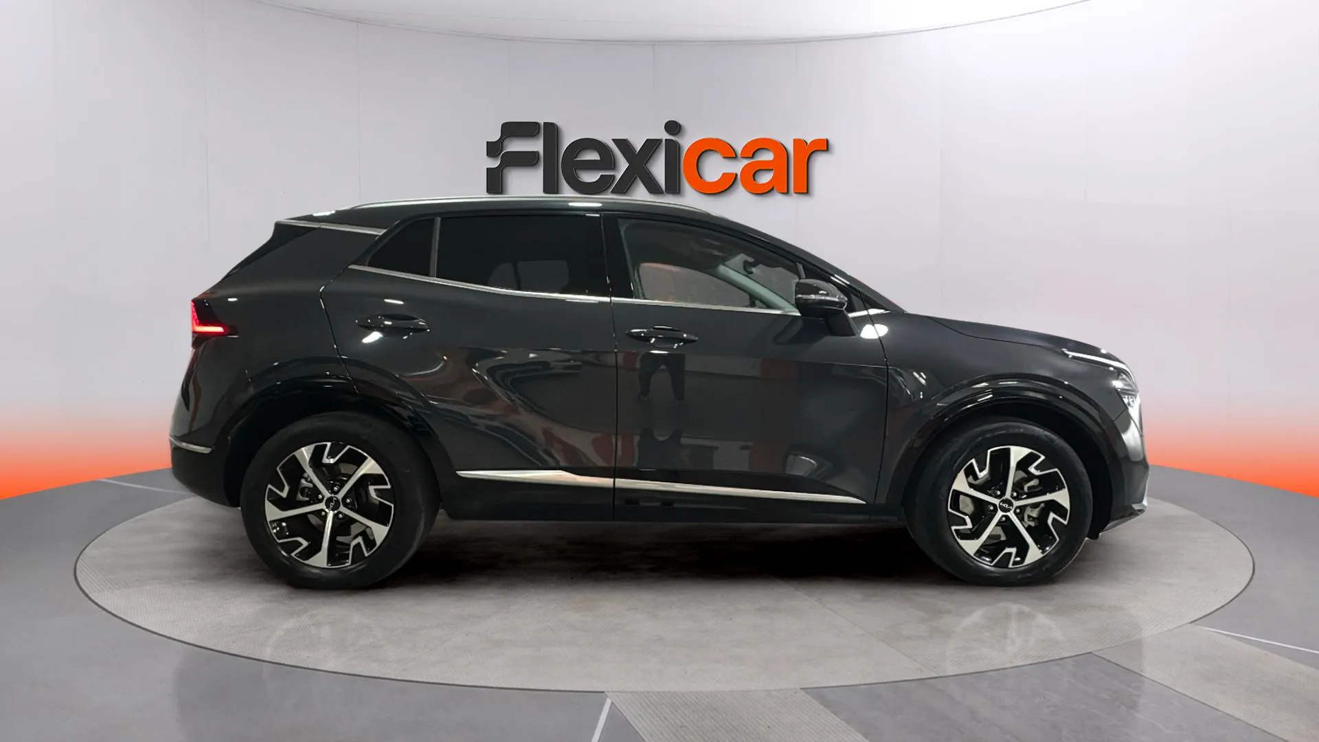 Kia Sportage 1.6 T-GDi HEV Drive 4x2 - foto 6