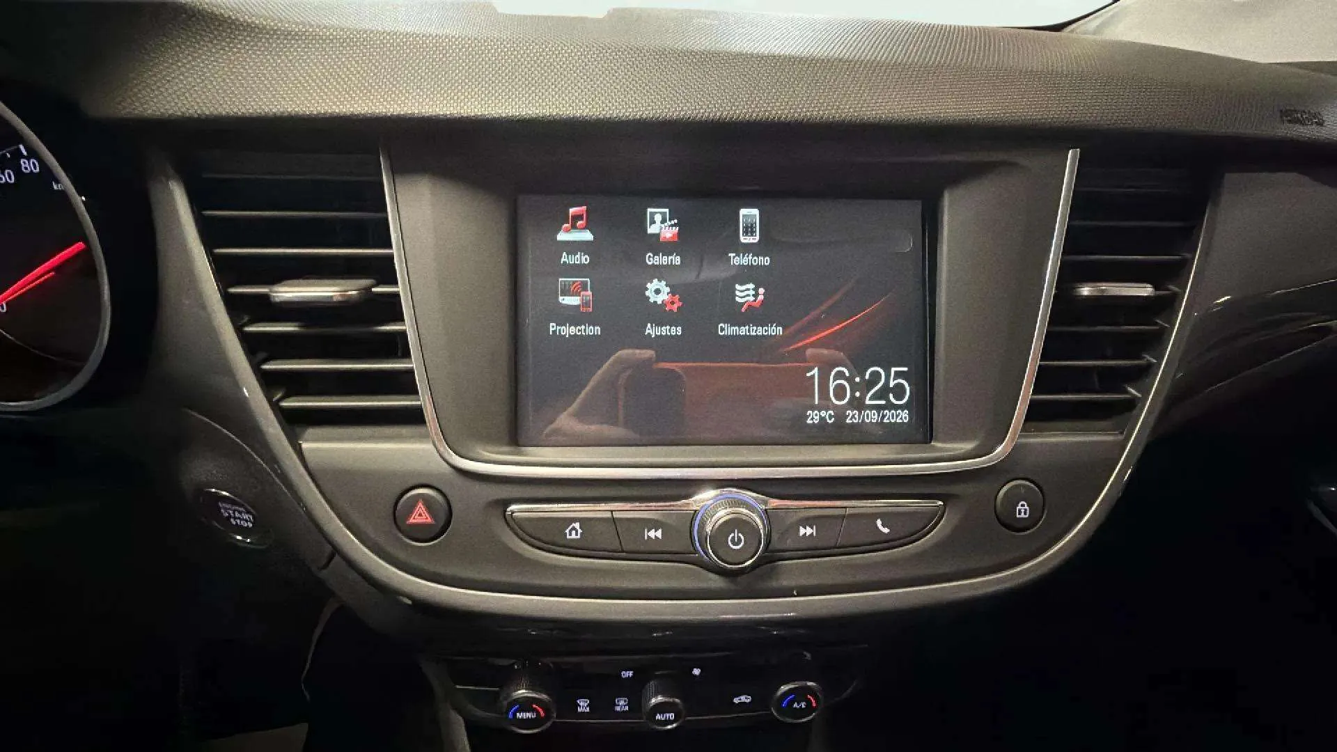 Opel Crossland 1.2 Business Elegance - foto 19