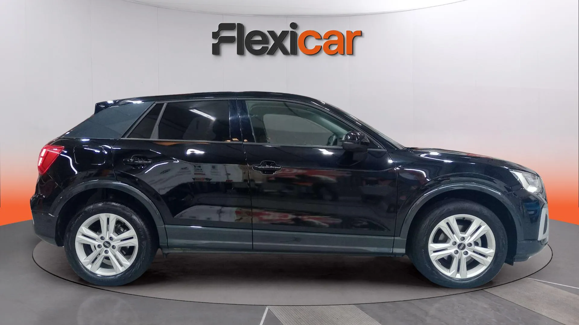 Audi Q2 30 TFSI - foto 7