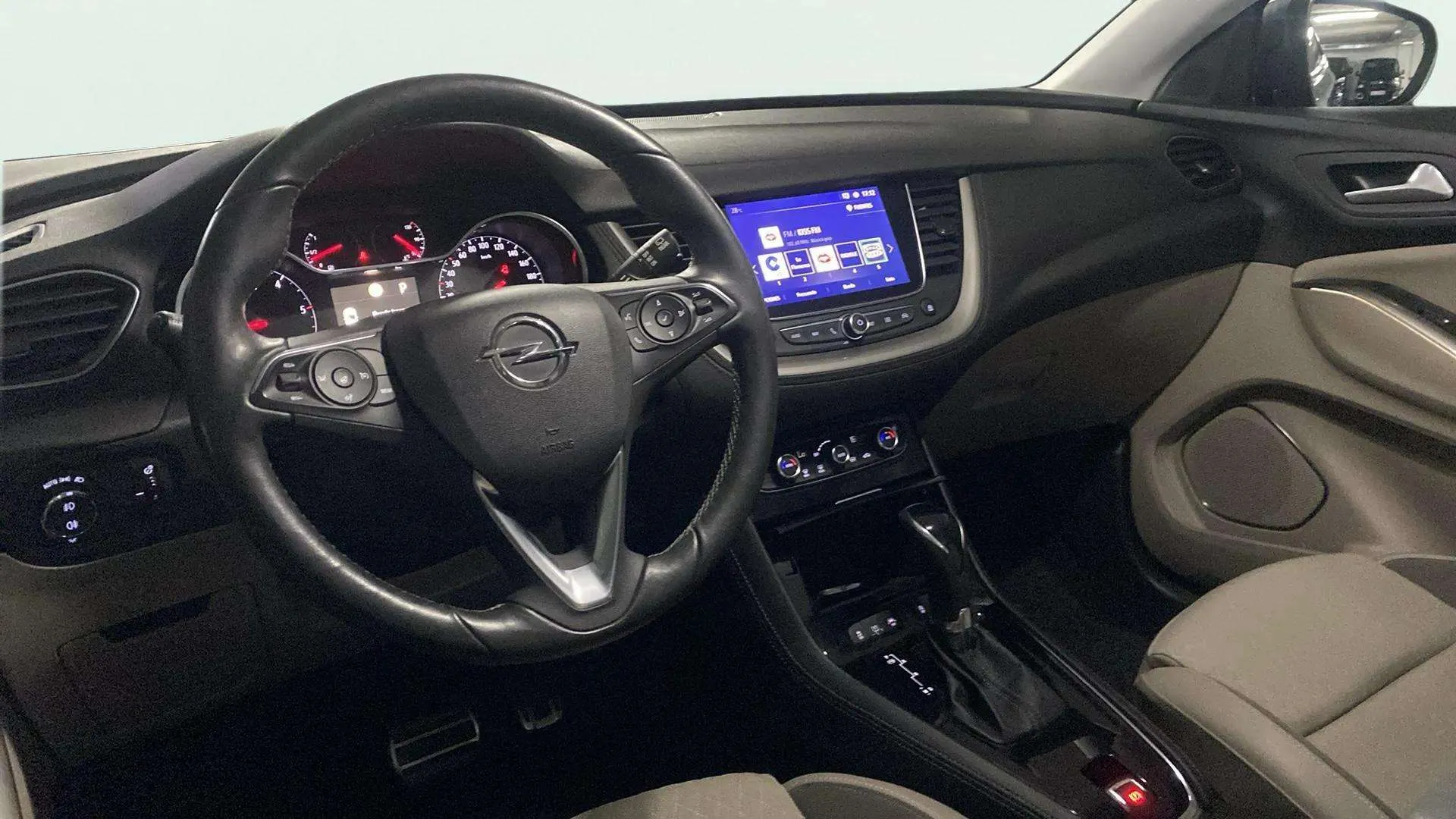Opel Grandland 1.6 CDTi Excellence - foto 9