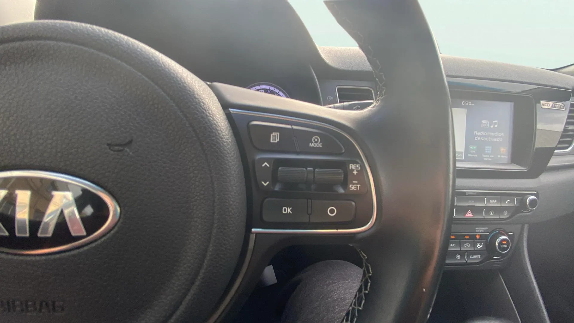 Kia Niro 1.6 GDi Híbrido Concept - foto 31