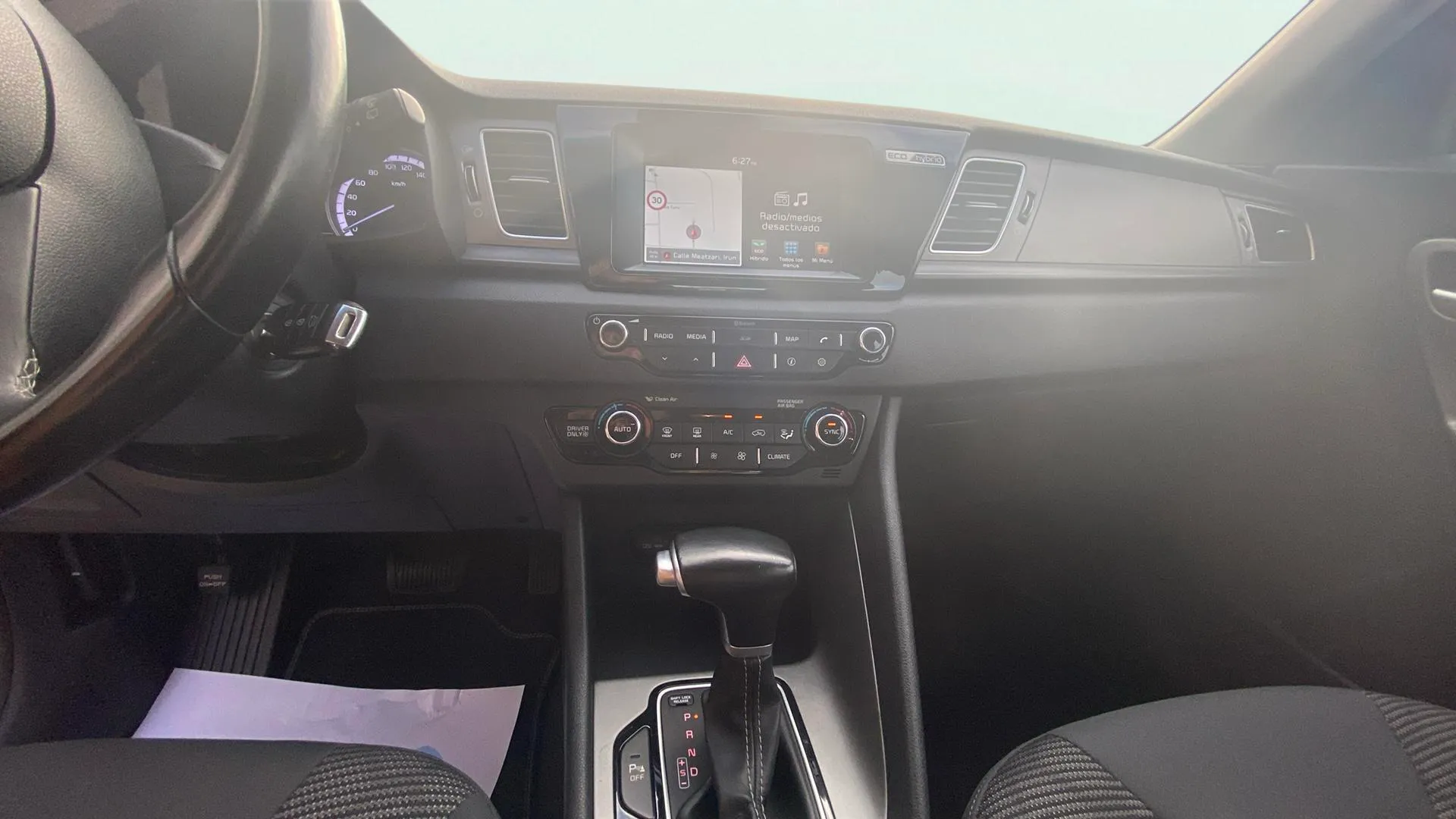 Kia Niro 1.6 GDi Híbrido Concept - foto 20