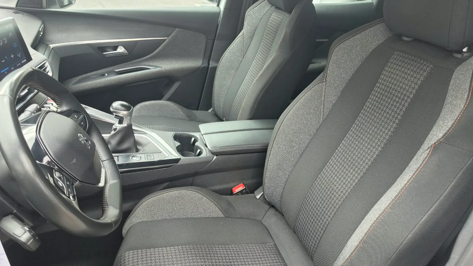 Peugeot 3008 1.2 PureTech Allure - foto 13