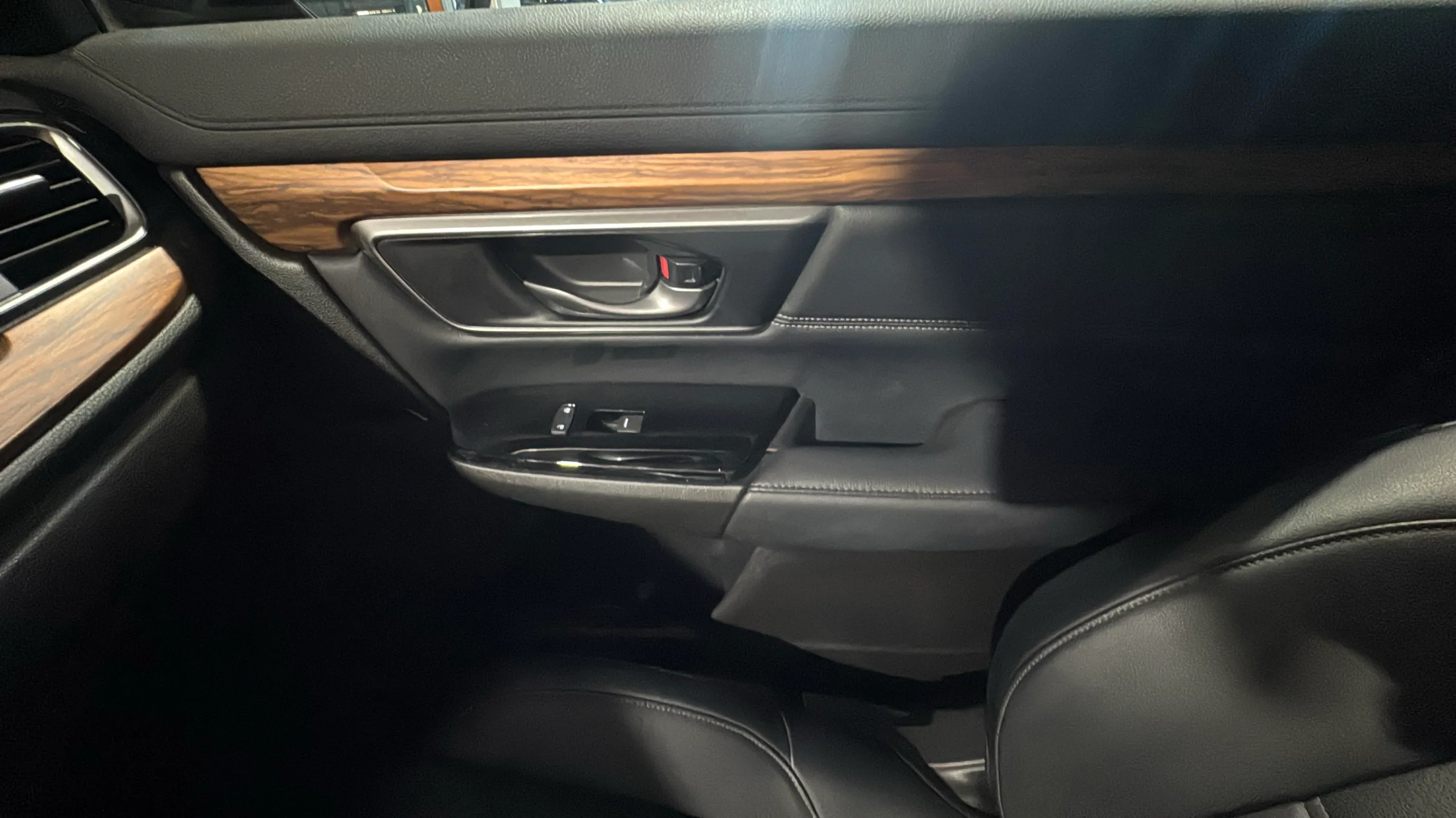 Honda CR-V 2.0 i-MMD 4x2 Comfort - foto 28