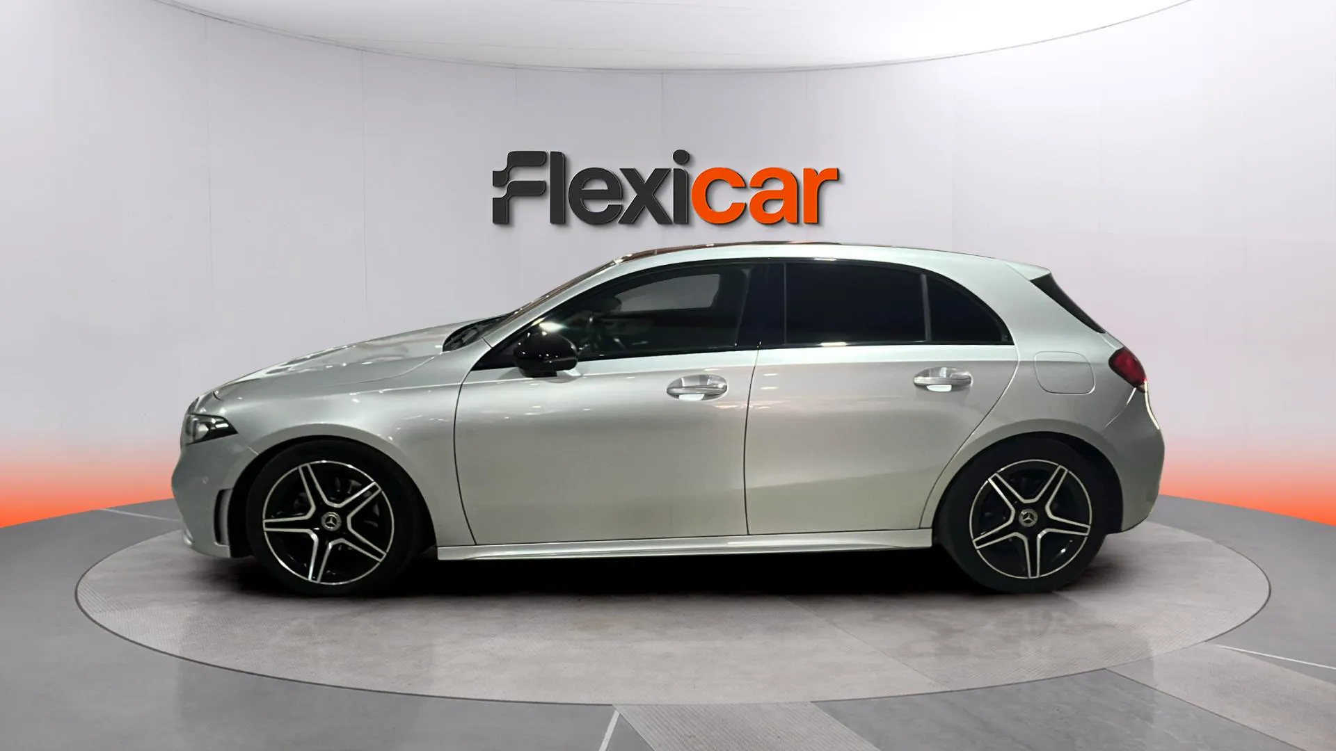 Mercedes-Benz Clase A A 200 d - foto 4