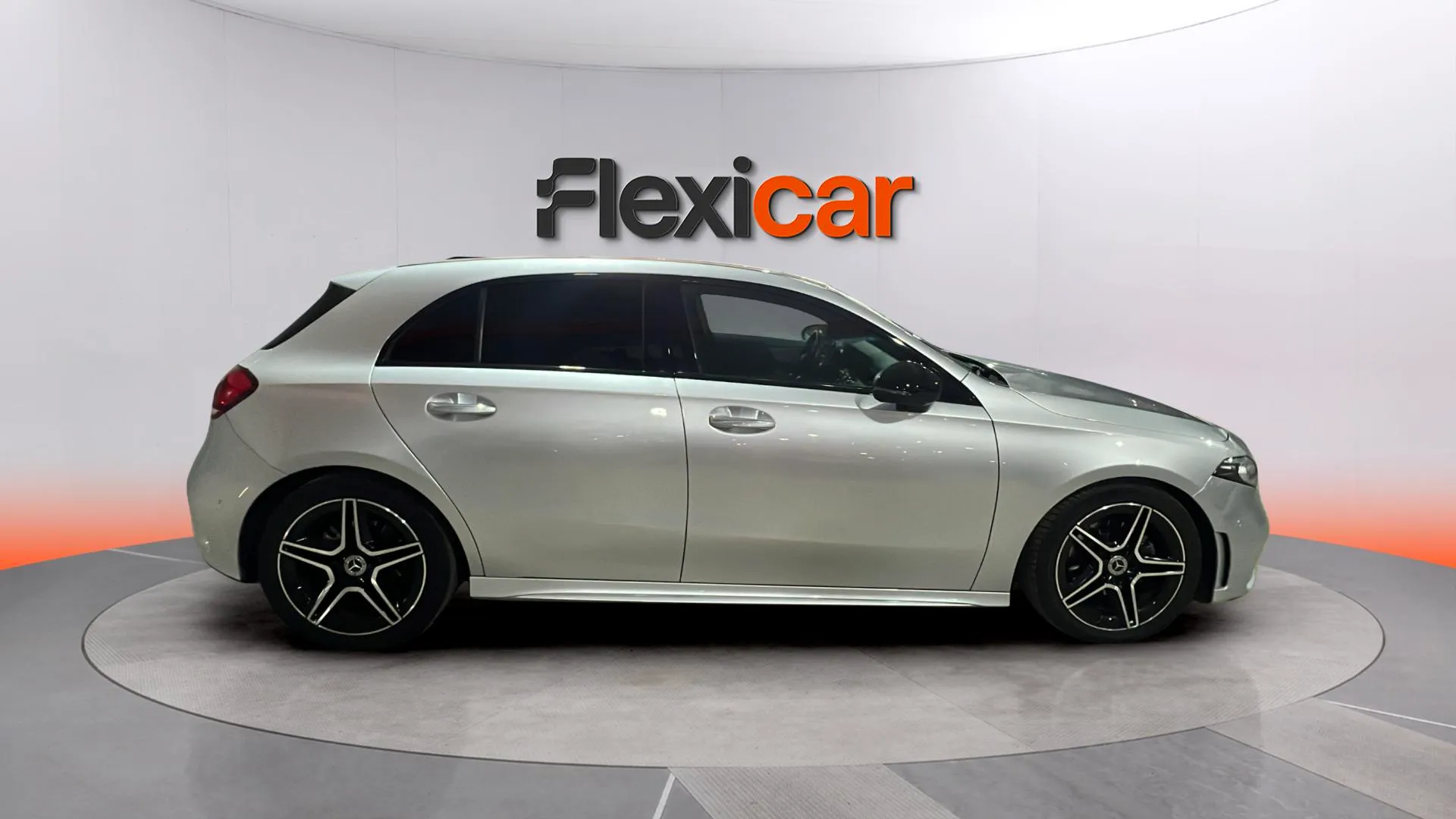 Mercedes-Benz Clase A A 200 d - foto 8