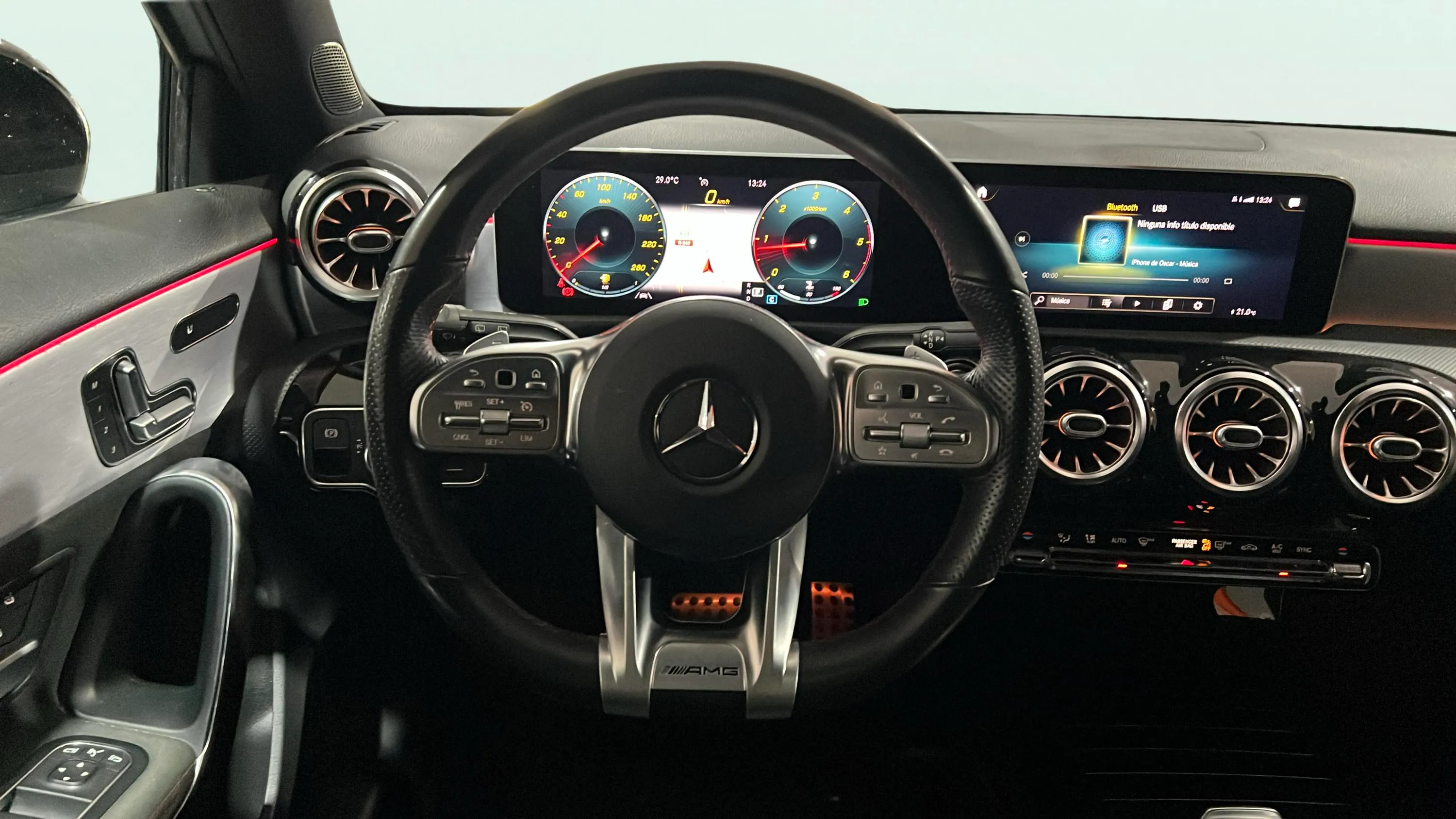 Mercedes-Benz Clase A A 200 d - foto 11