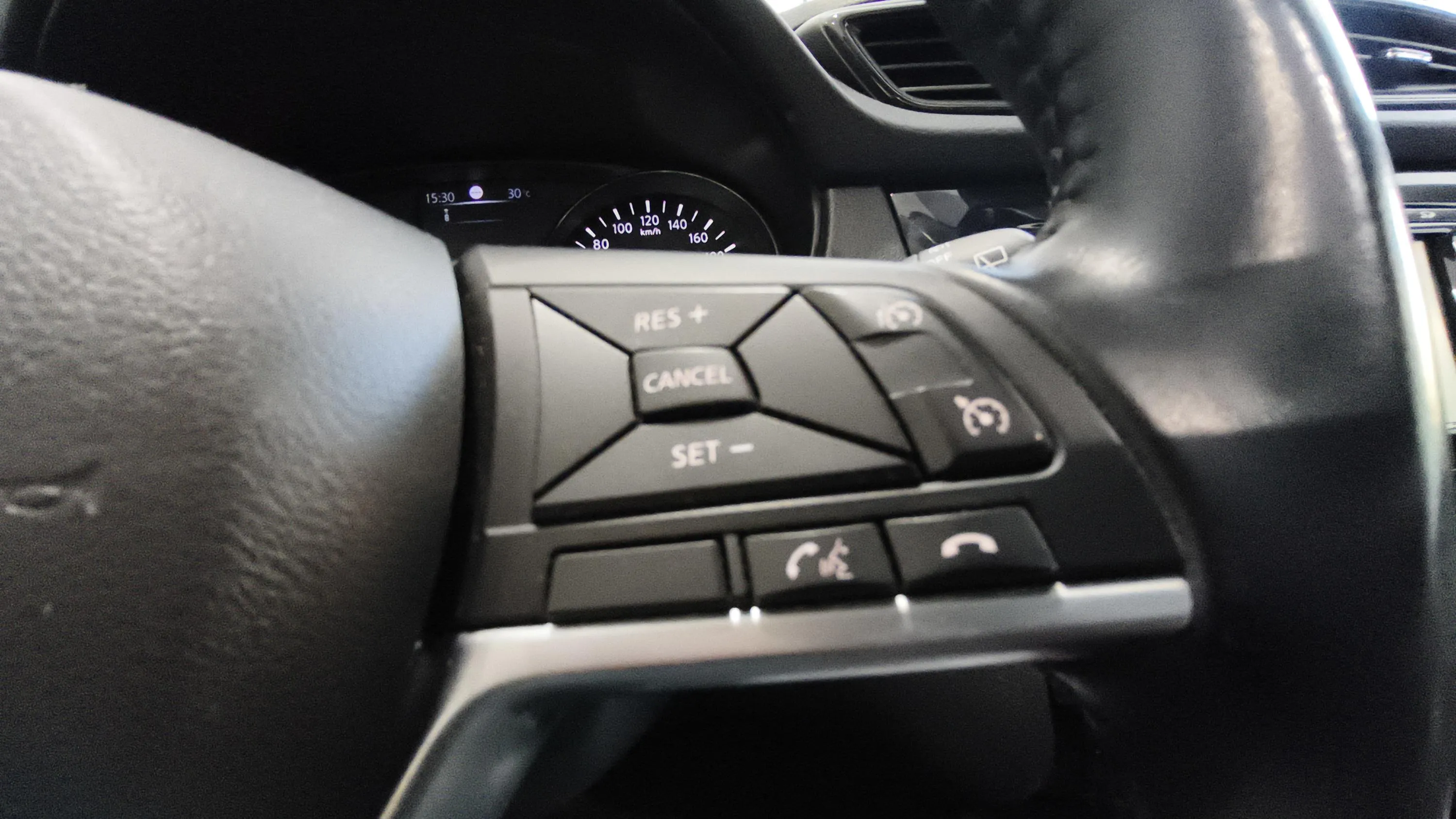 Nissan X-Trail DIG-T E6D DCT N-Conn. - foto 16